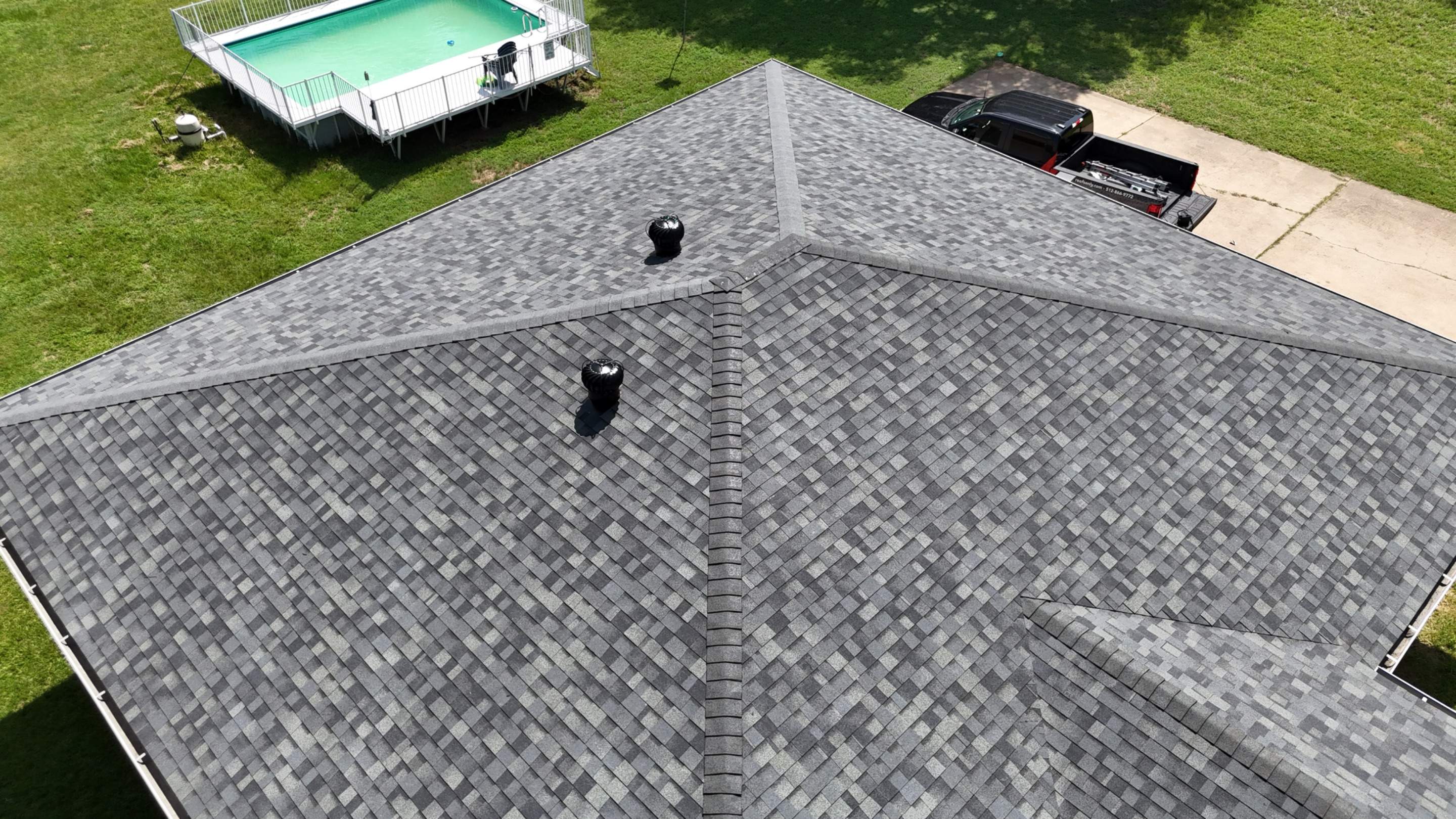 Estate Gray - Owens Corning TruDefinition Duration by RoofsOnly.com
