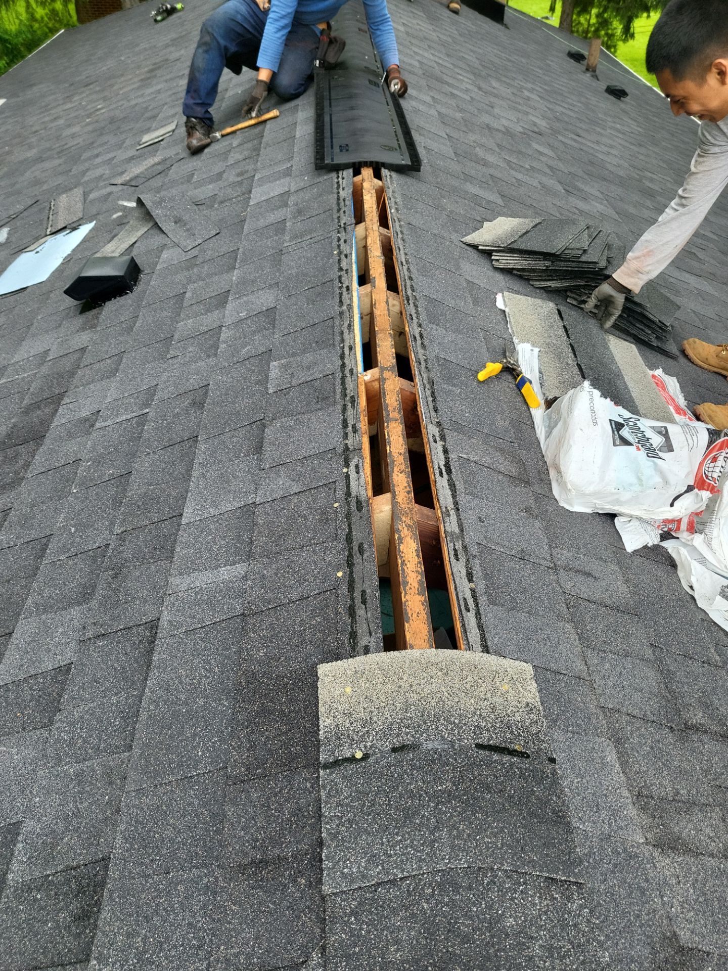 Atlas Pinnacle, Color, Black Shadow, Drip Edge, Color, Black by Eagle Eye Roofing