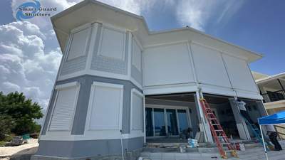 Rolling Shutters in White
