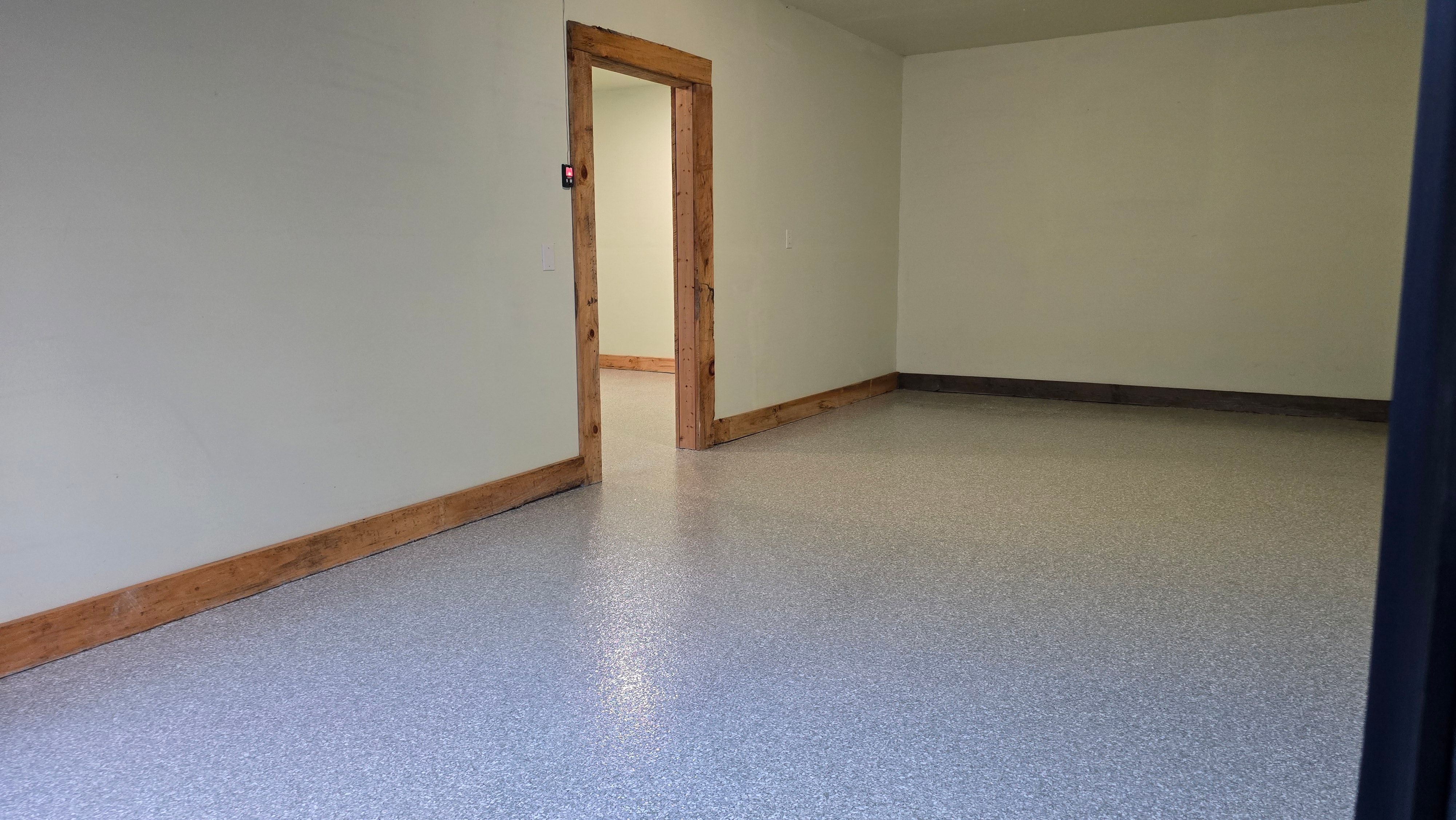 Garage Using Sea Crest by Elite Floor Solutions