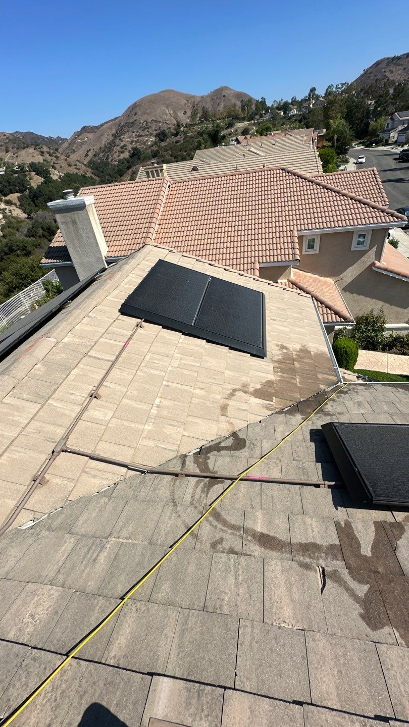 Lake Forest Solar Panel Cleaning and Window Cleaning by Property Cleaning Experts