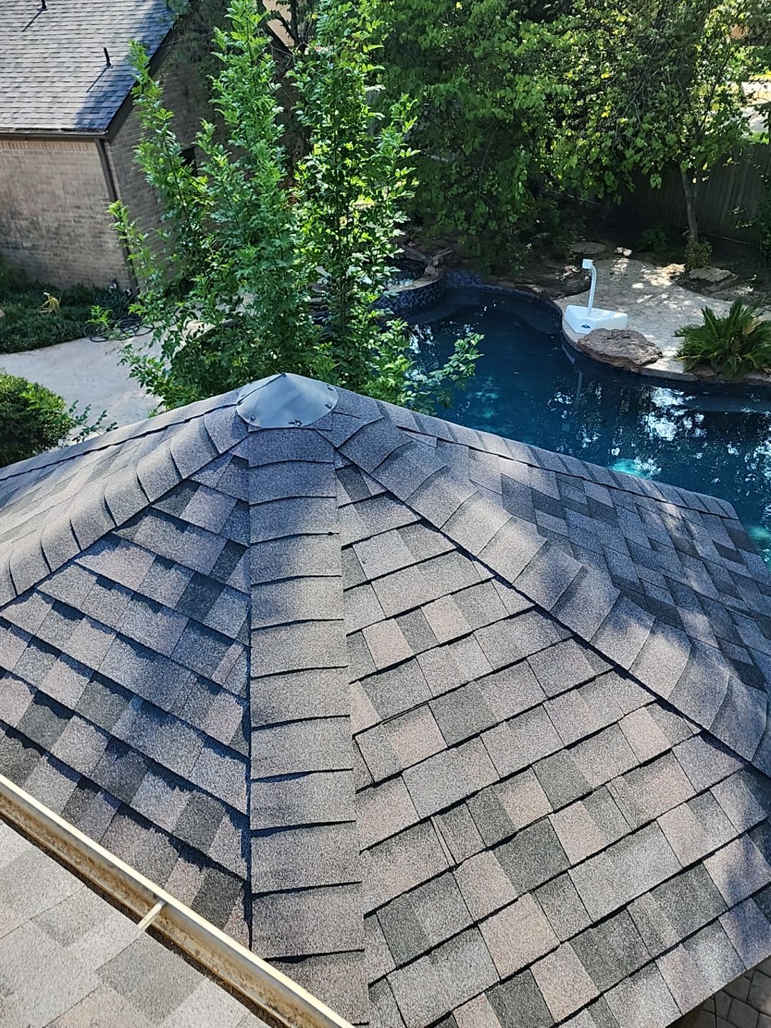 Residential Roofing Installation using Owen's Corning Duration (Lifetime) Shingles by Roof Repair Company