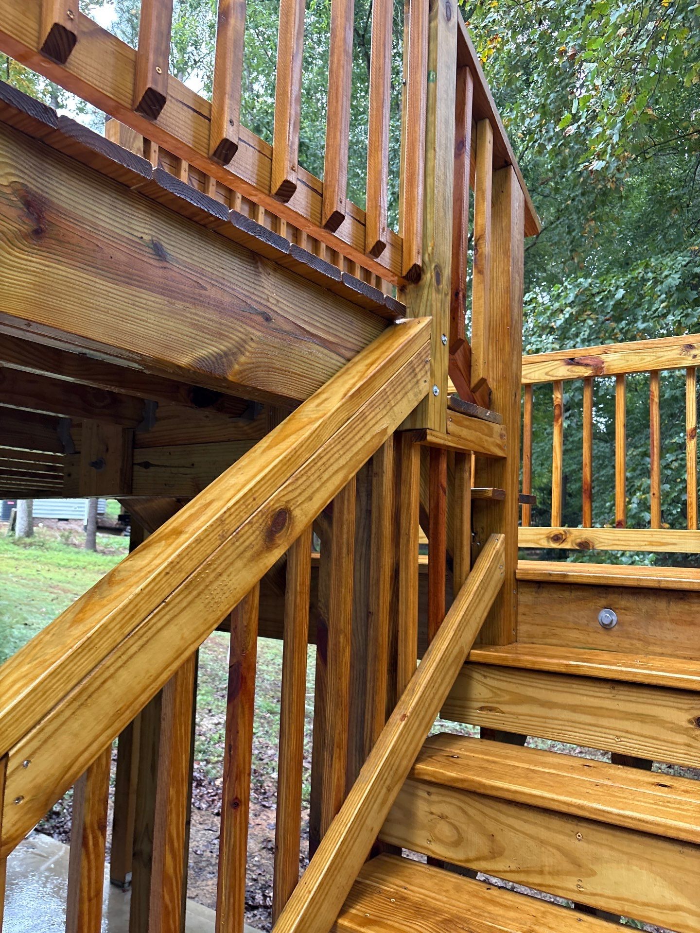 Wood Deck using Wood Sealant by DuraSeal