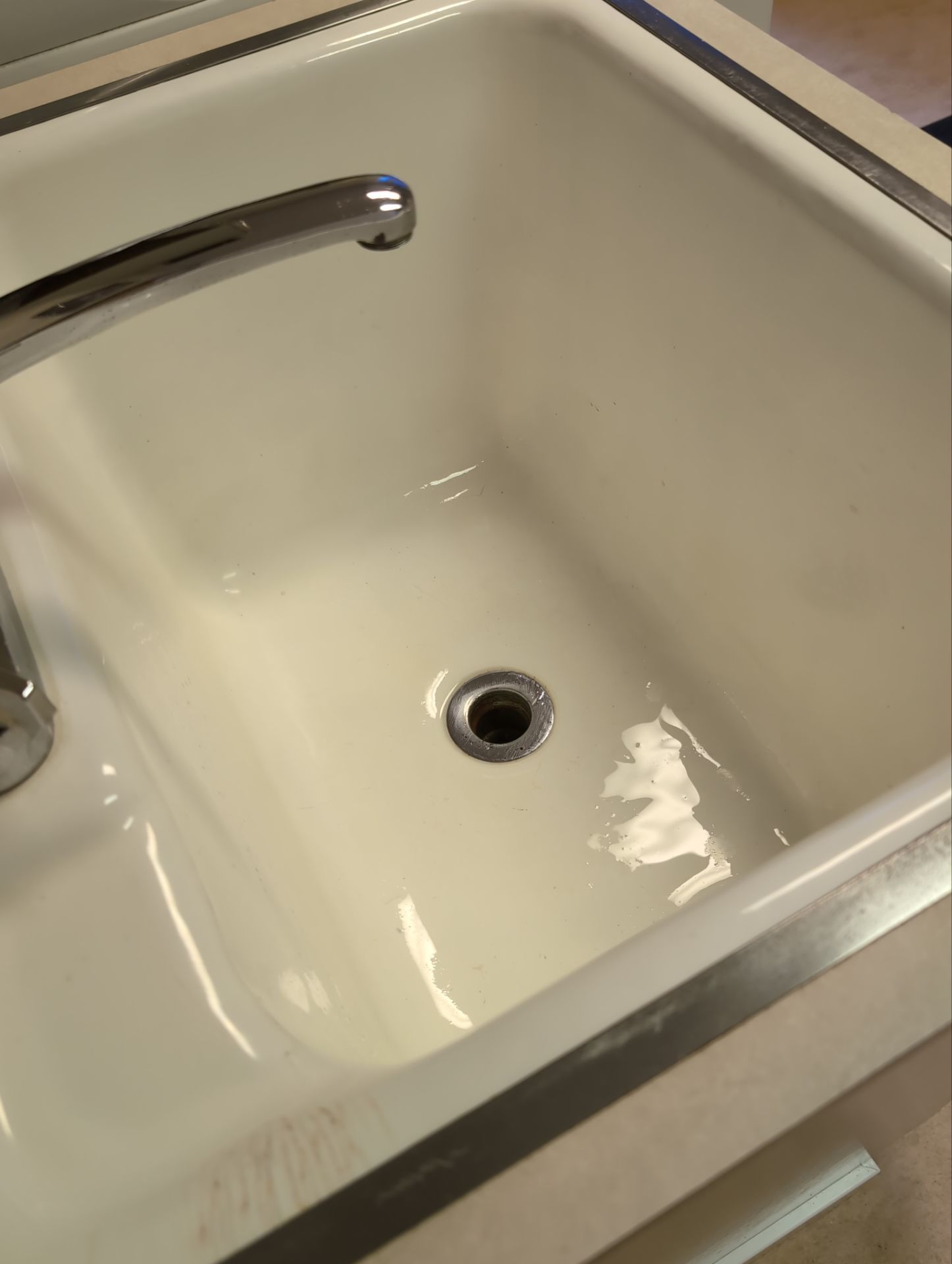 Maid Service in Lake Oswego by Cloud 9 Professional Cleaning Services