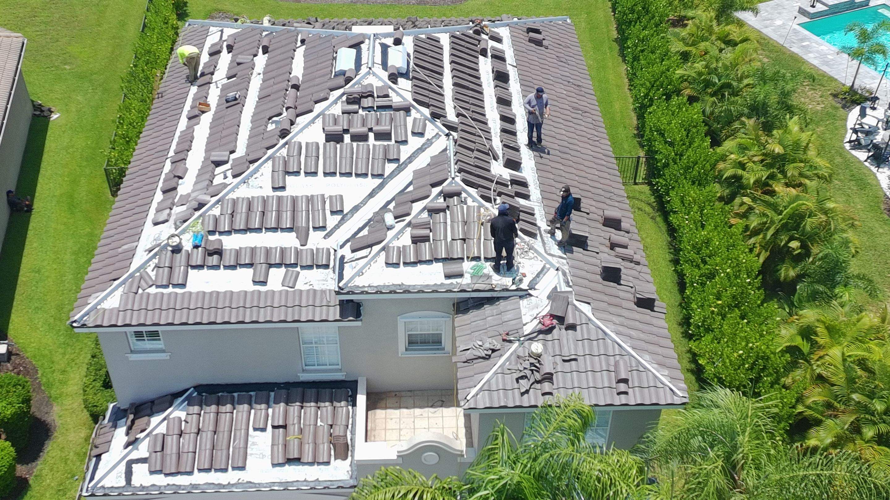 Concrete Tile Replacement in Botanica Lakes by International Roofing