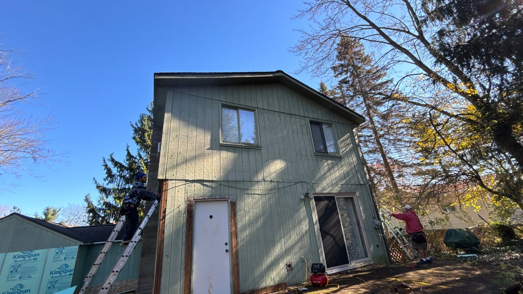 Siding Replacement using Certainteed Monogram D5 by 180 Contractors