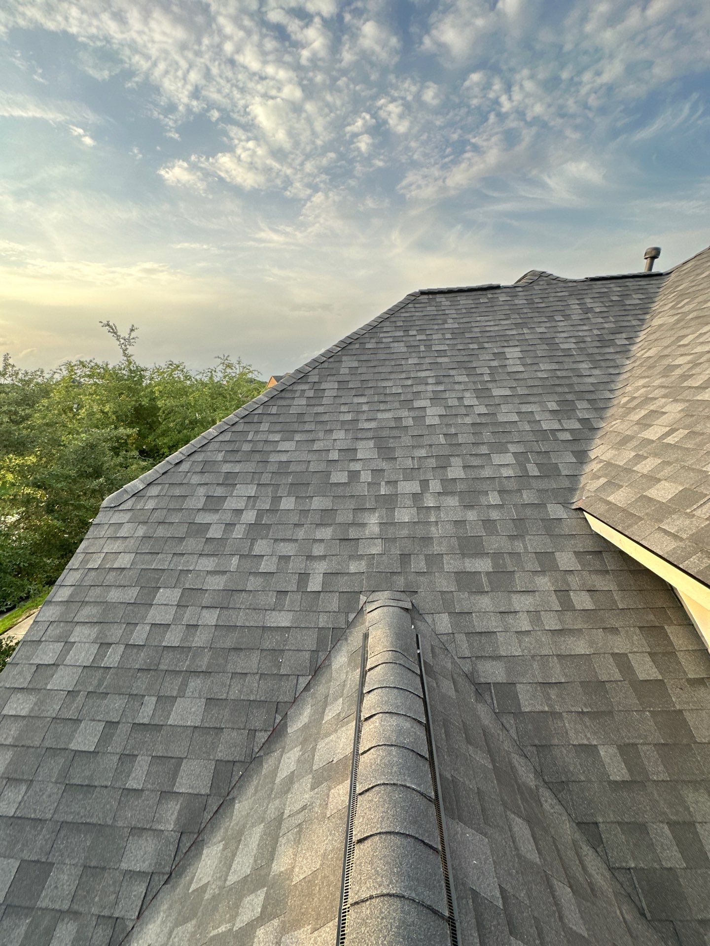 Residential Roofing Installation using Owens Corning Duration  by Motion Roofing