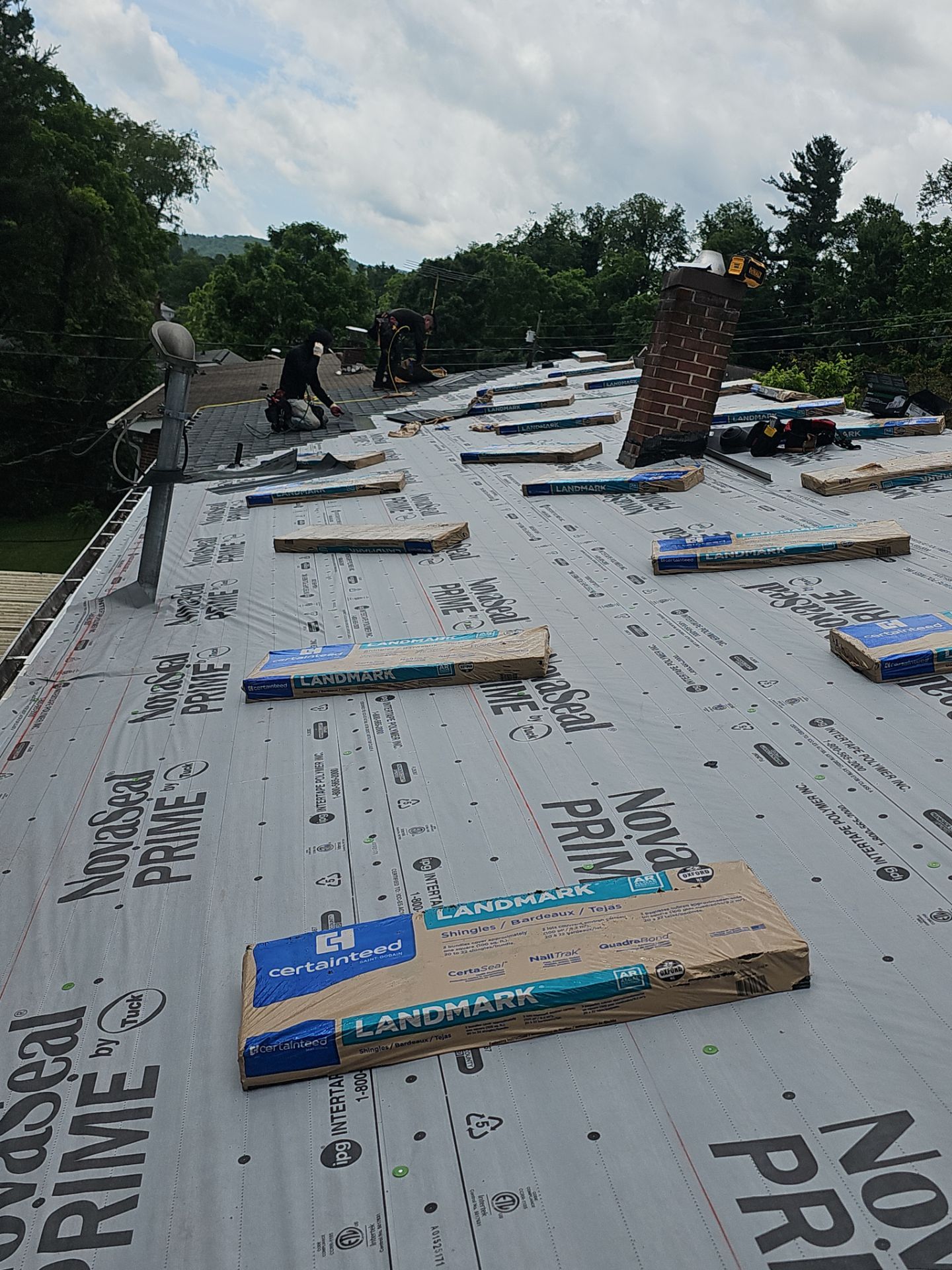 Architectural Shingles by Omnia Roofing