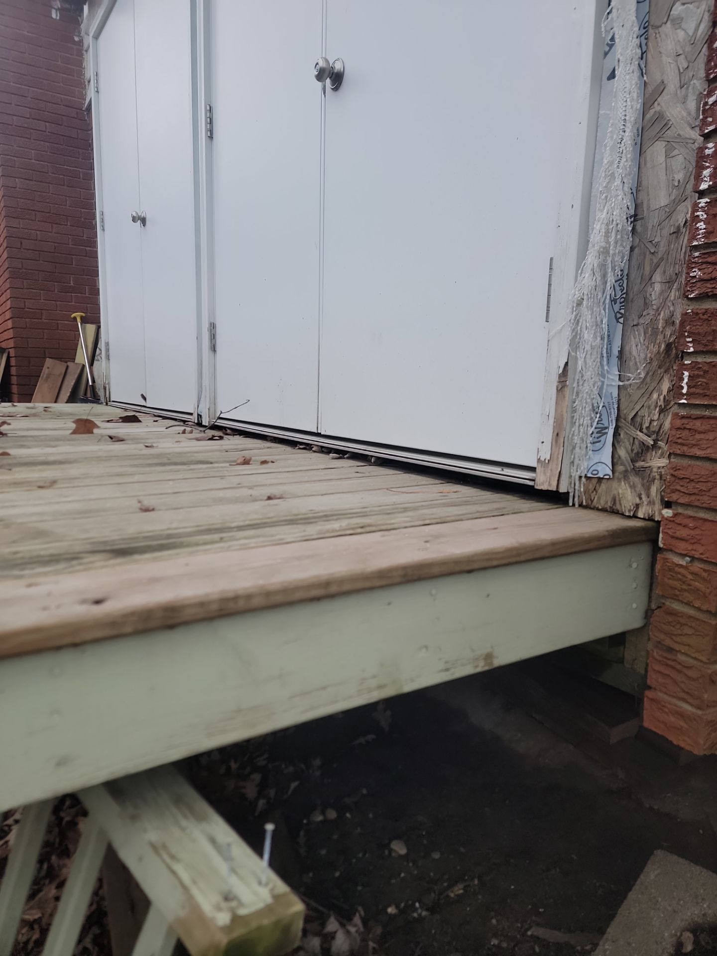 Siding Replacement using Alside Charter Oak D4.5" Colonial White by 180 Contractors