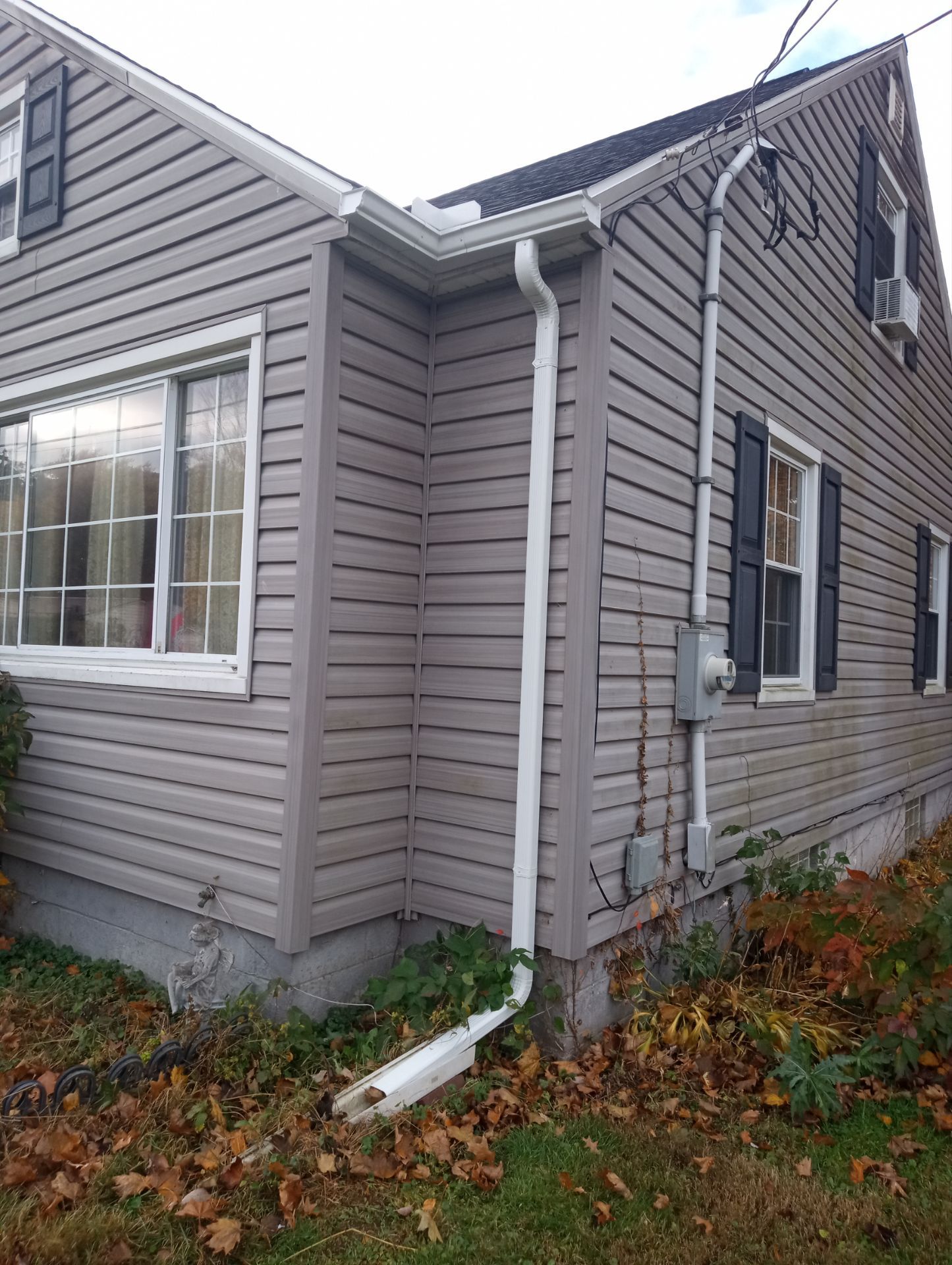 Fisk - 200 Lindimore St by Silver Leaf Contracting 