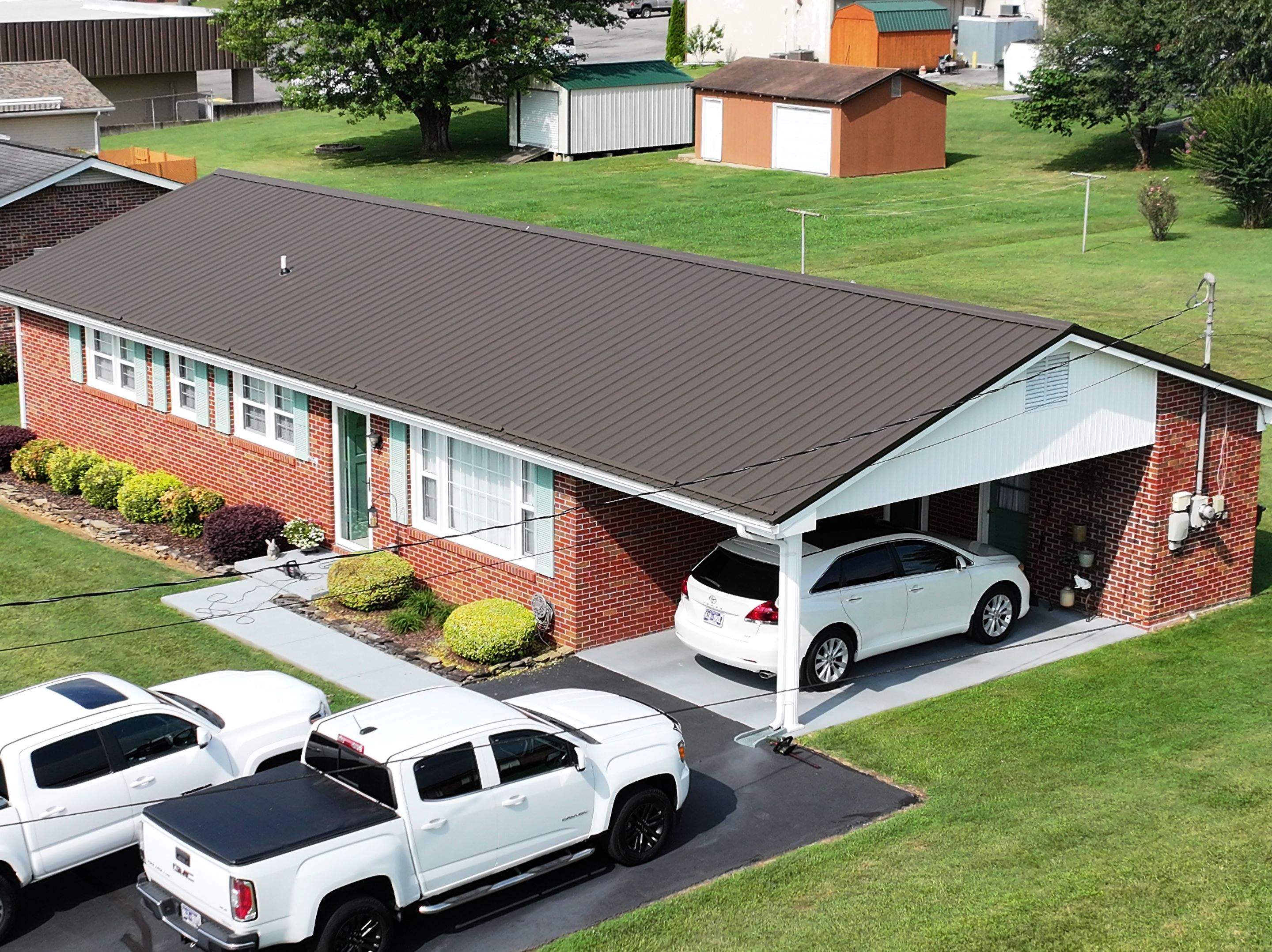 Winters Residence by Omnia Roofing