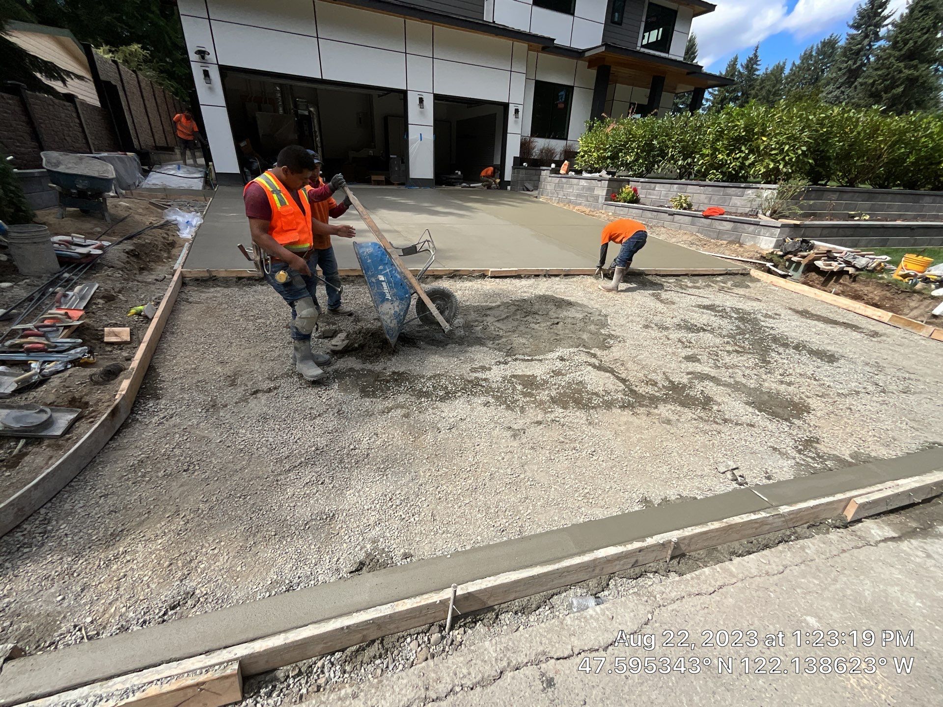 Bruce | Broom Finish Driveway, Concrete Project by Jireh Asphalt & Concrete Inc 