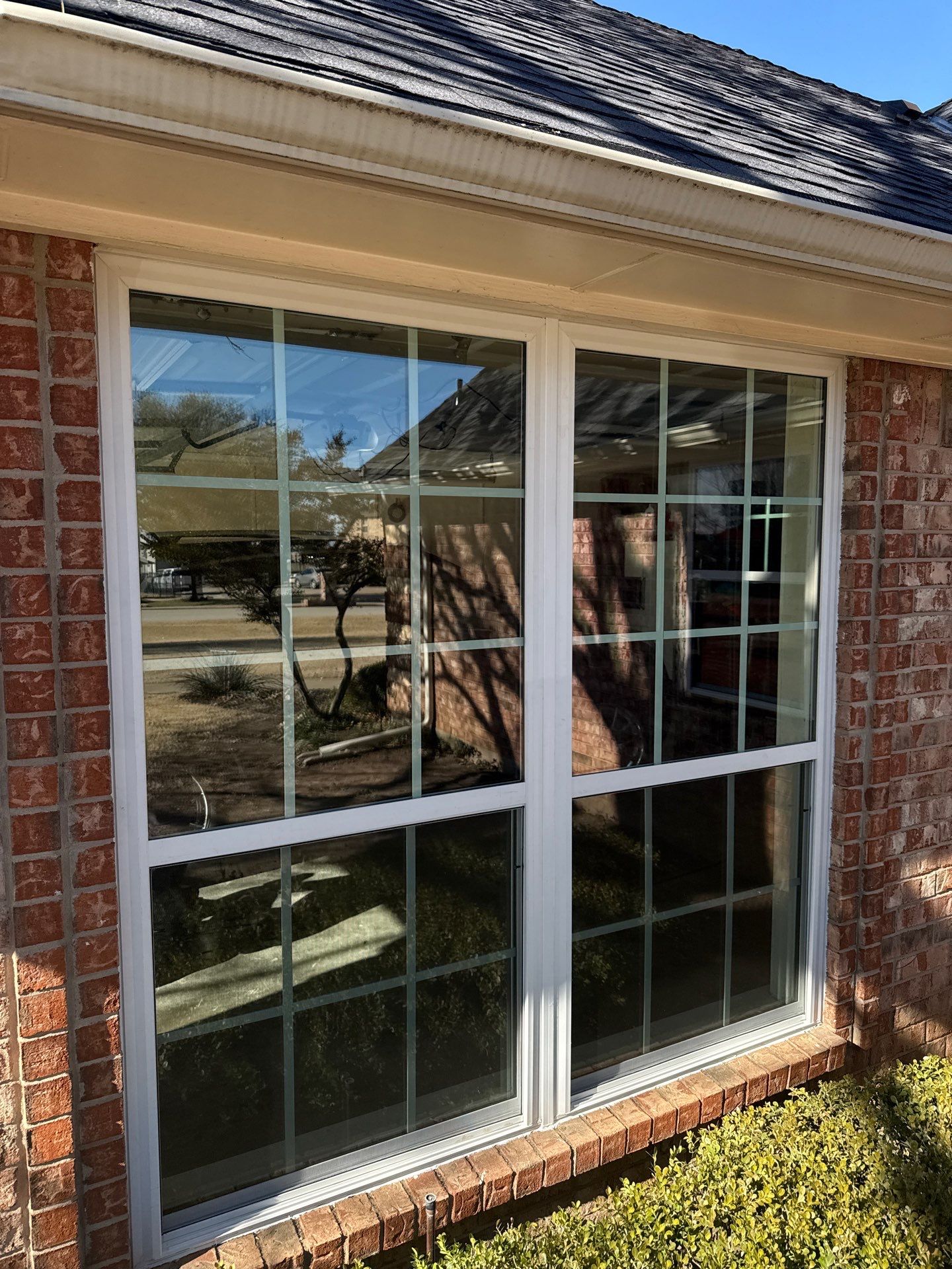 Vinyl Window Frame Install by Richardson Glass & Mirror
