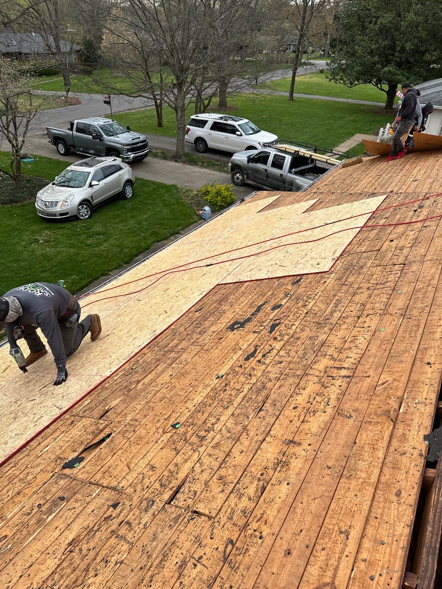 Residential Roofing Installation using GAF Timberline HDZ Shakewood by Undersun Roofing 