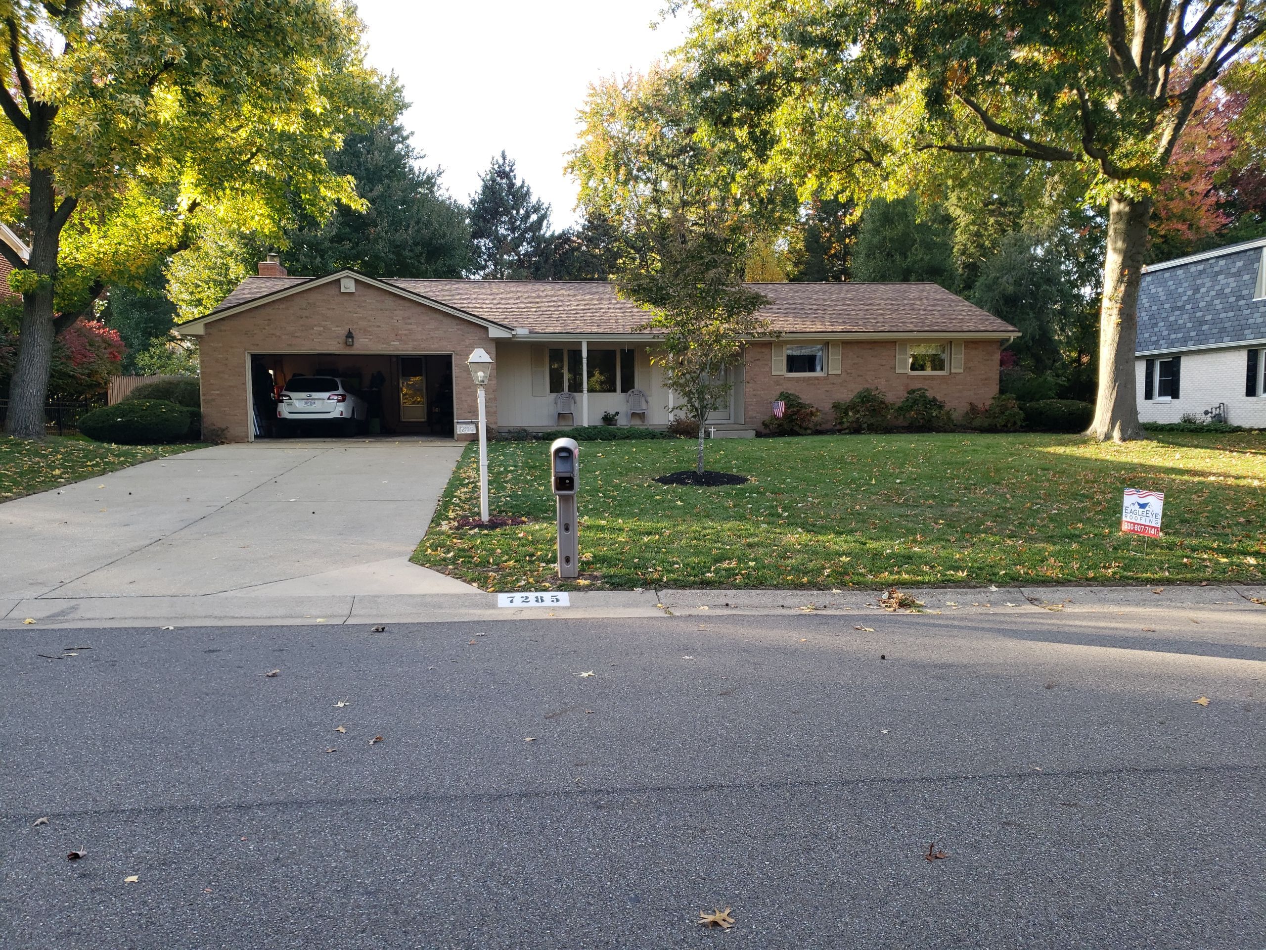 ATLAS PINNACLE COLOR: MORNING HARVEST DRIP EDGE: MUSKET BROWN by Eagle Eye Roofing