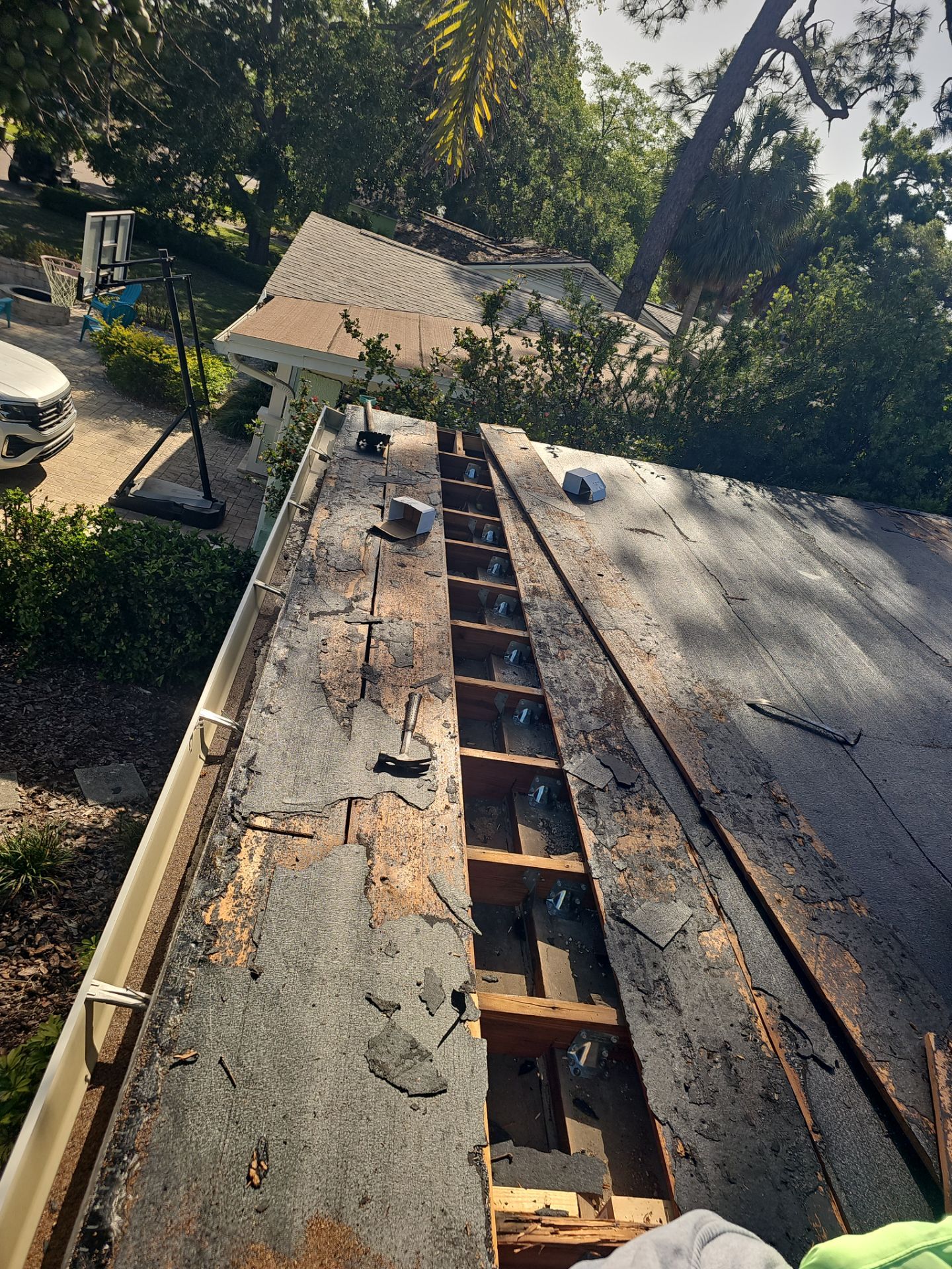 Project in St. Petersburg 33704 by Mitchell Roofing Company LLC 