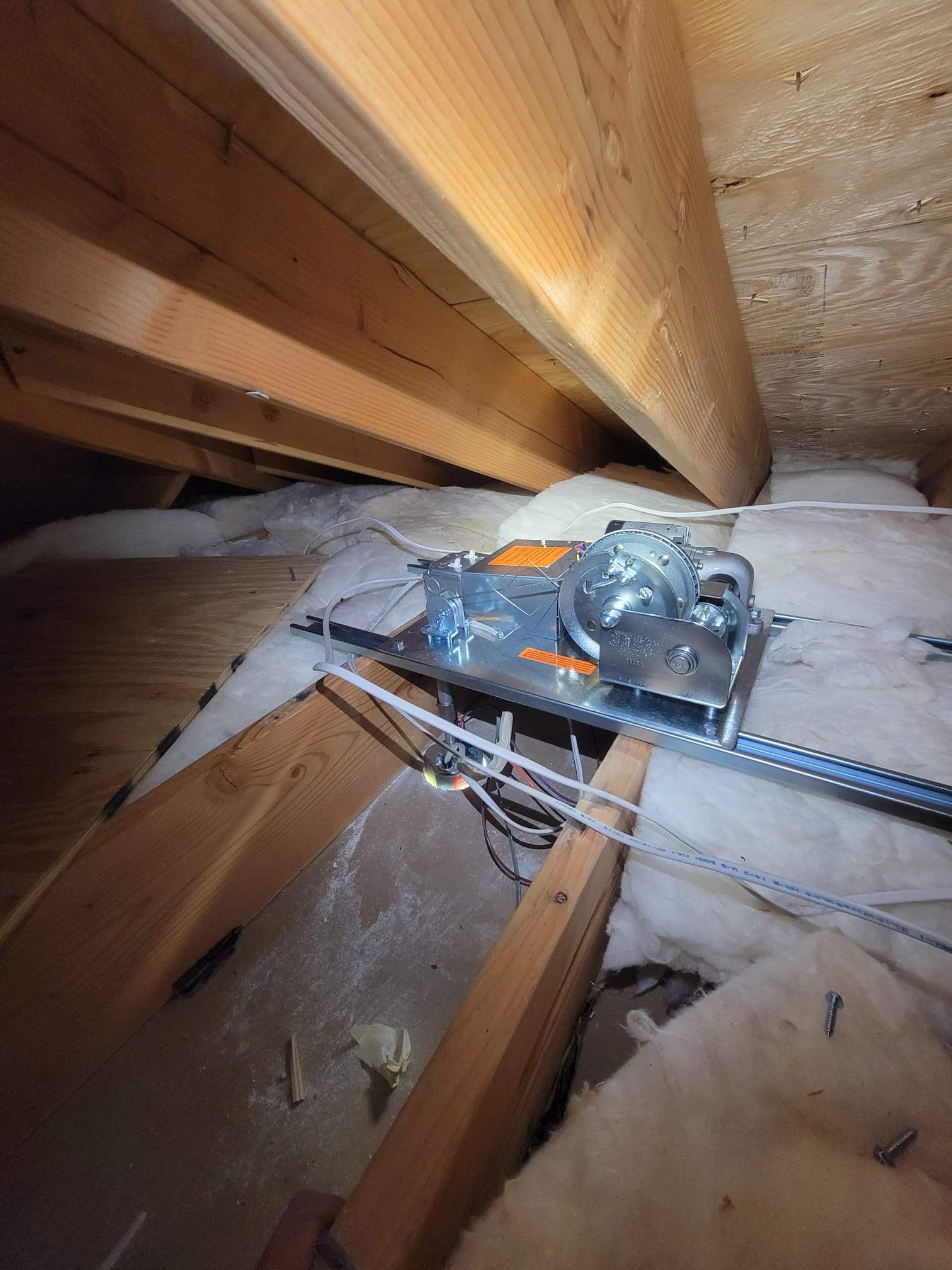 Chandelier and lift installation by Staybright Electric