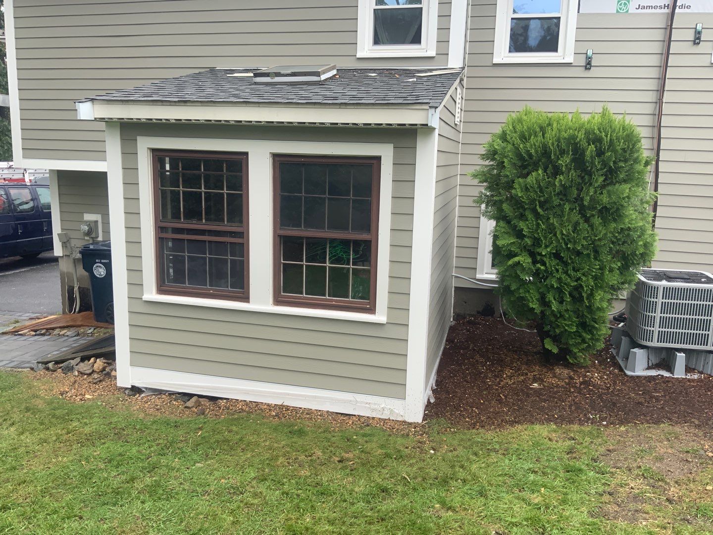 Premium James Hardie Fiber Cement Siding Installation by UBrothers Construction