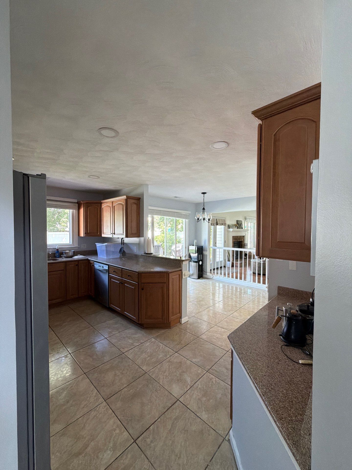 Residential - Virginia Beach  by Rodriguez Drywall And Paint 