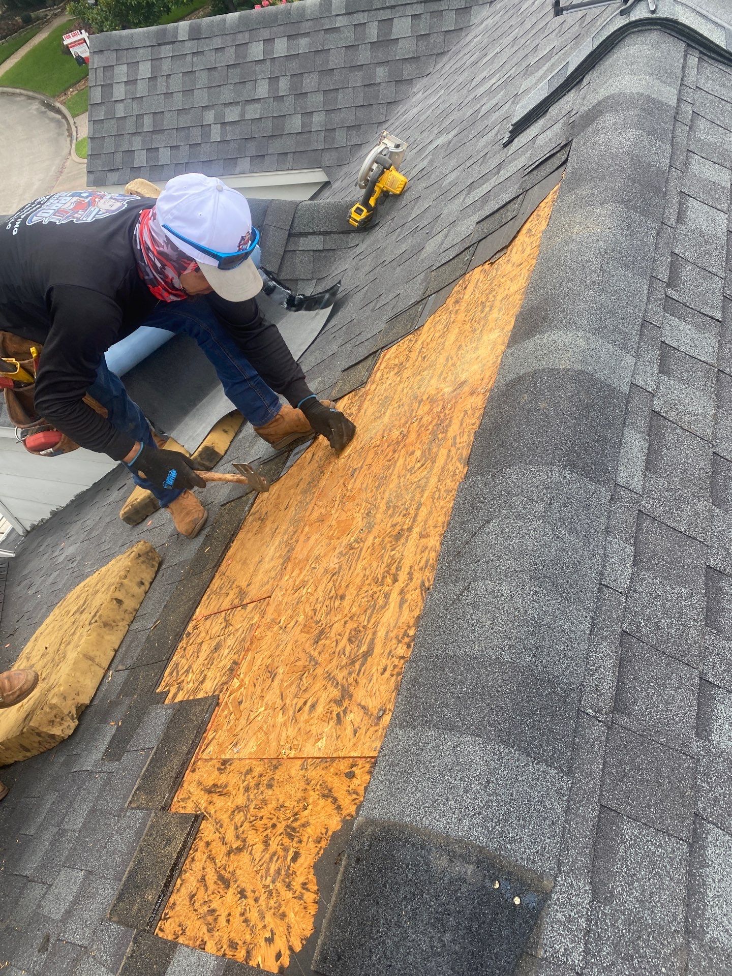 Residential Roofing Repair using Owen's Corning Duration (Lifetime) Shingles by Roof Repair Company