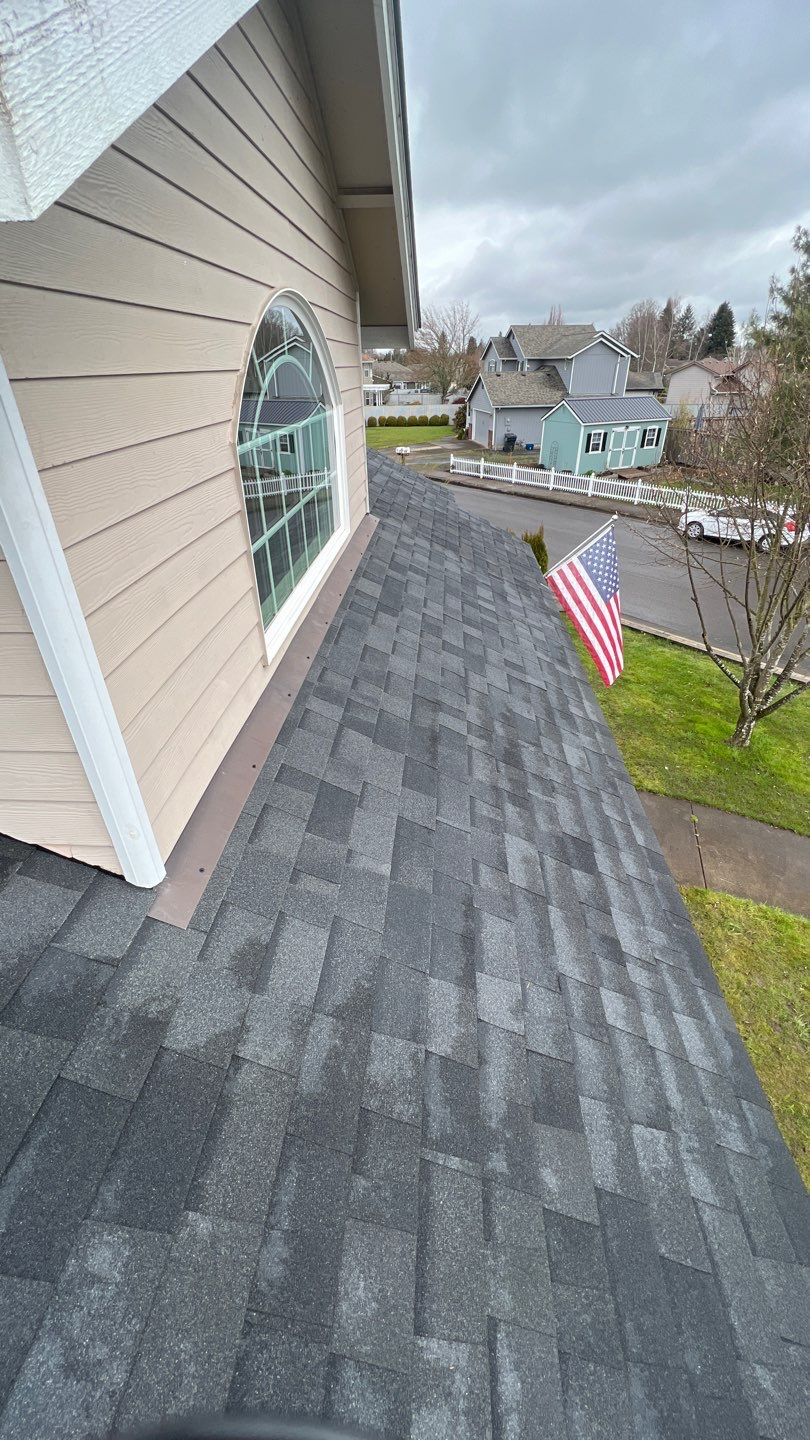 Residential Remodel using Malarkey Highlander by Orezona Building & Roofing Company, Inc.