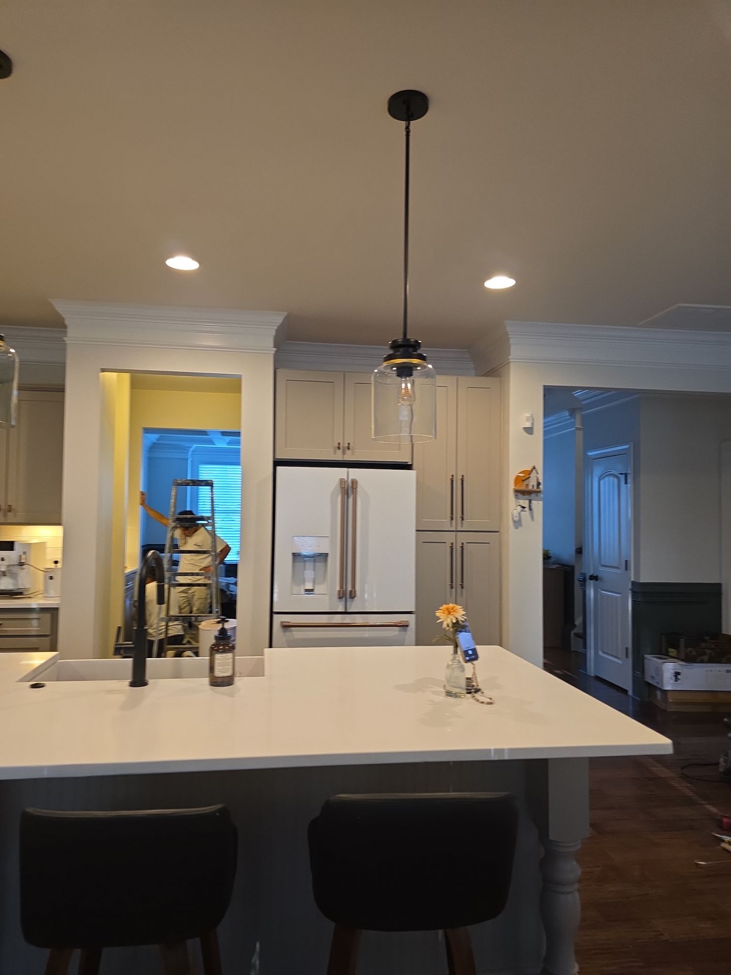 From Dated to Dazzling: A Bright Kitchen Transformation in Holly Springs by Elite Remodeling and Design LLC