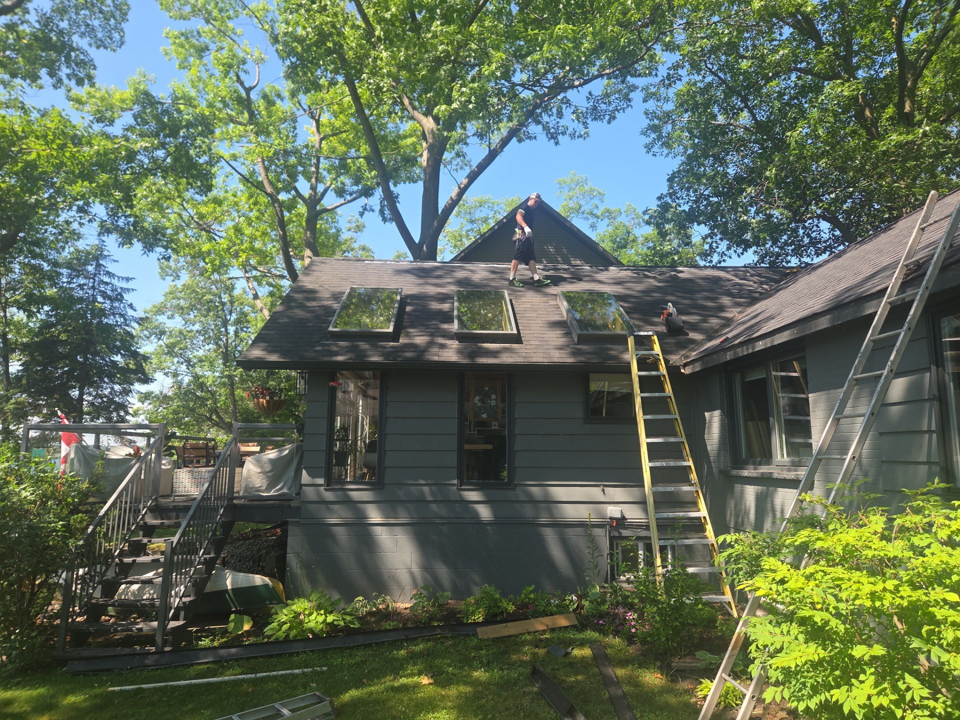 Eavestrough Installation in Barrie by Elsa Roofing