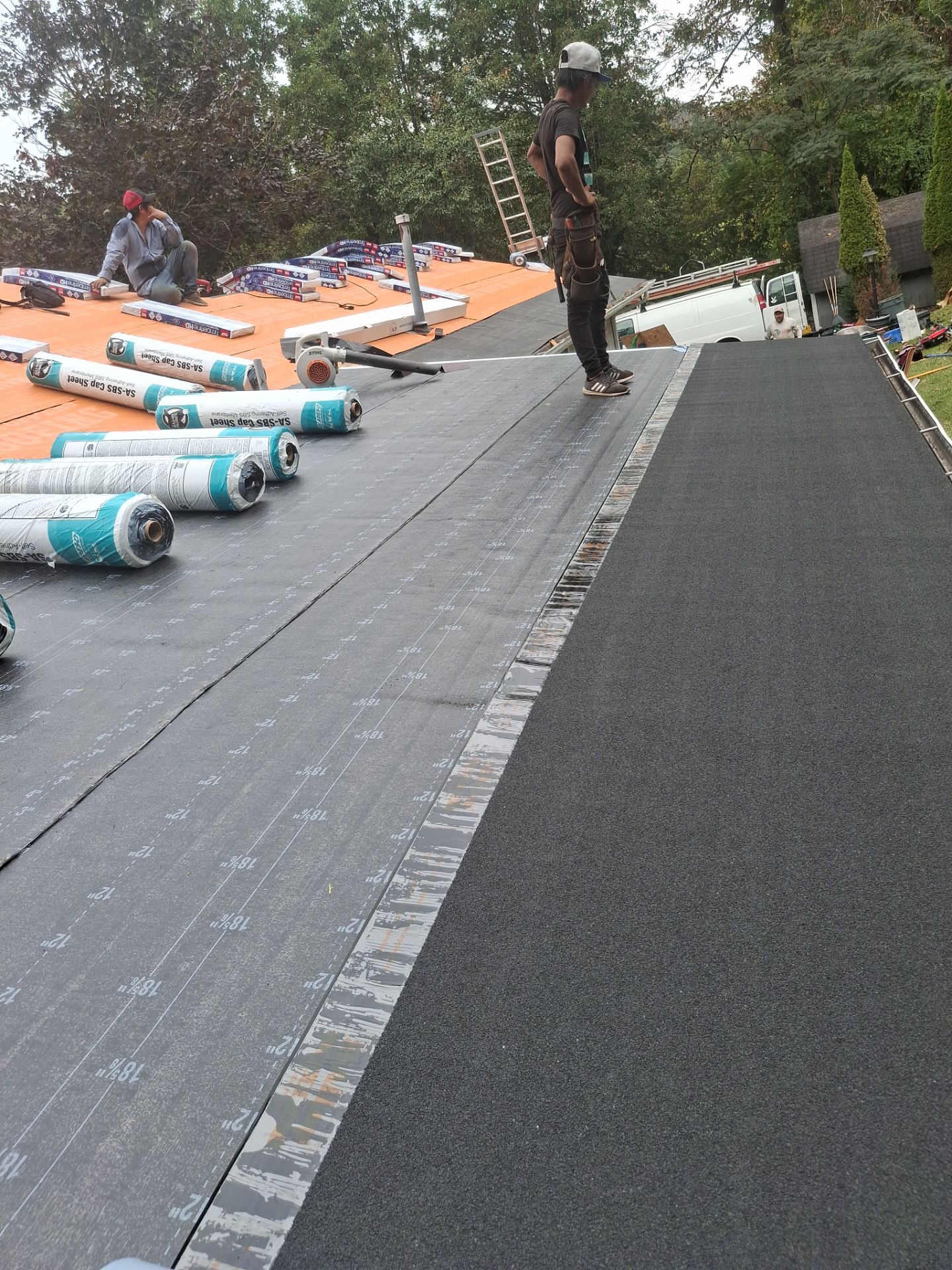 Residential Roofing Installation using GAF Timberline HDZ Charcoal by Rainstoppers Roofing