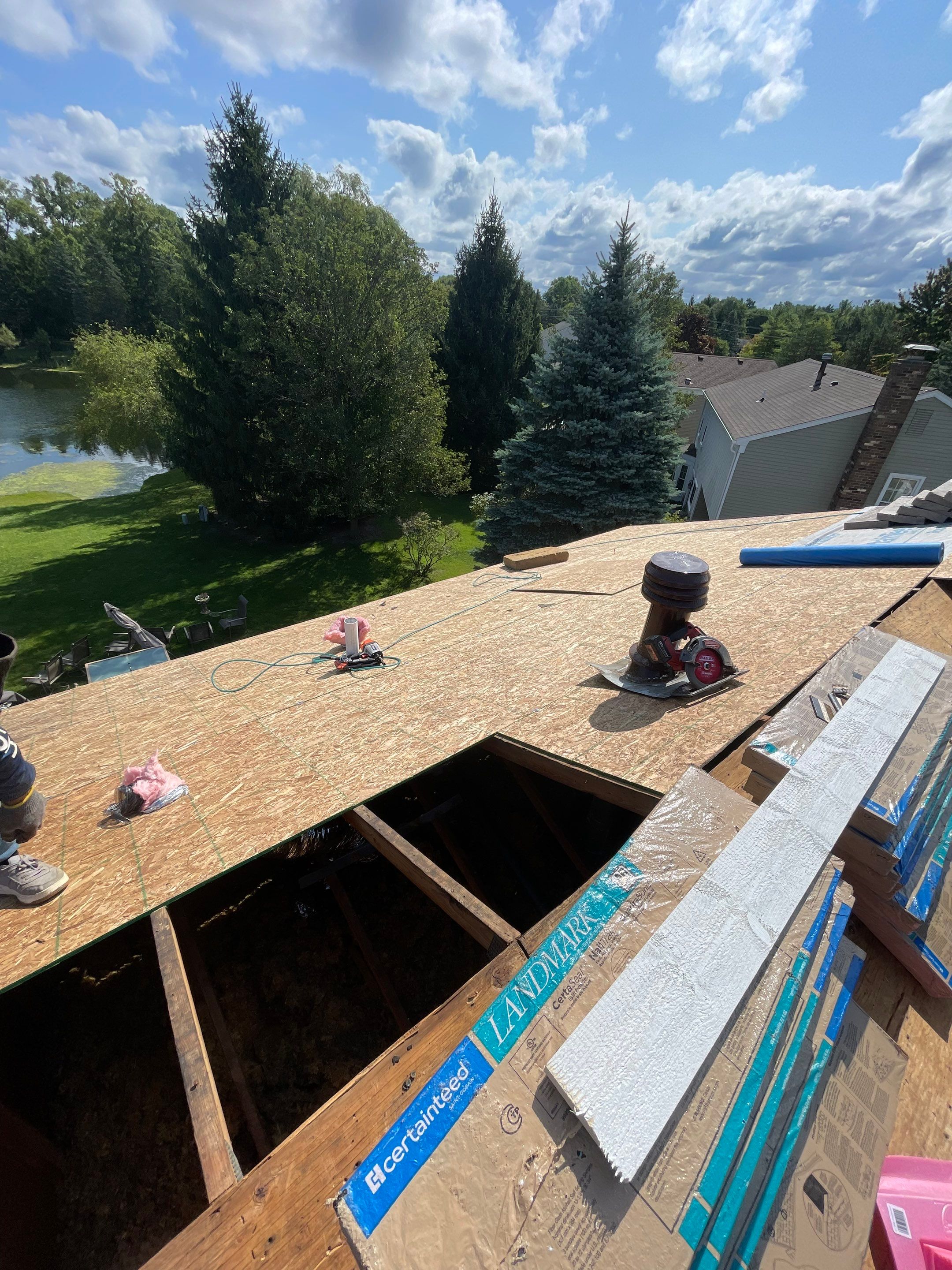 Roof Replacement using CertainTeed Landmark by 180 Contractors