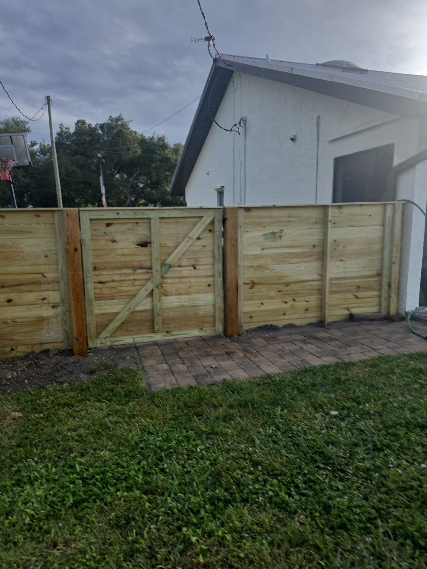 Horizontal Wood Project in Fort Myers by True Fence LLC