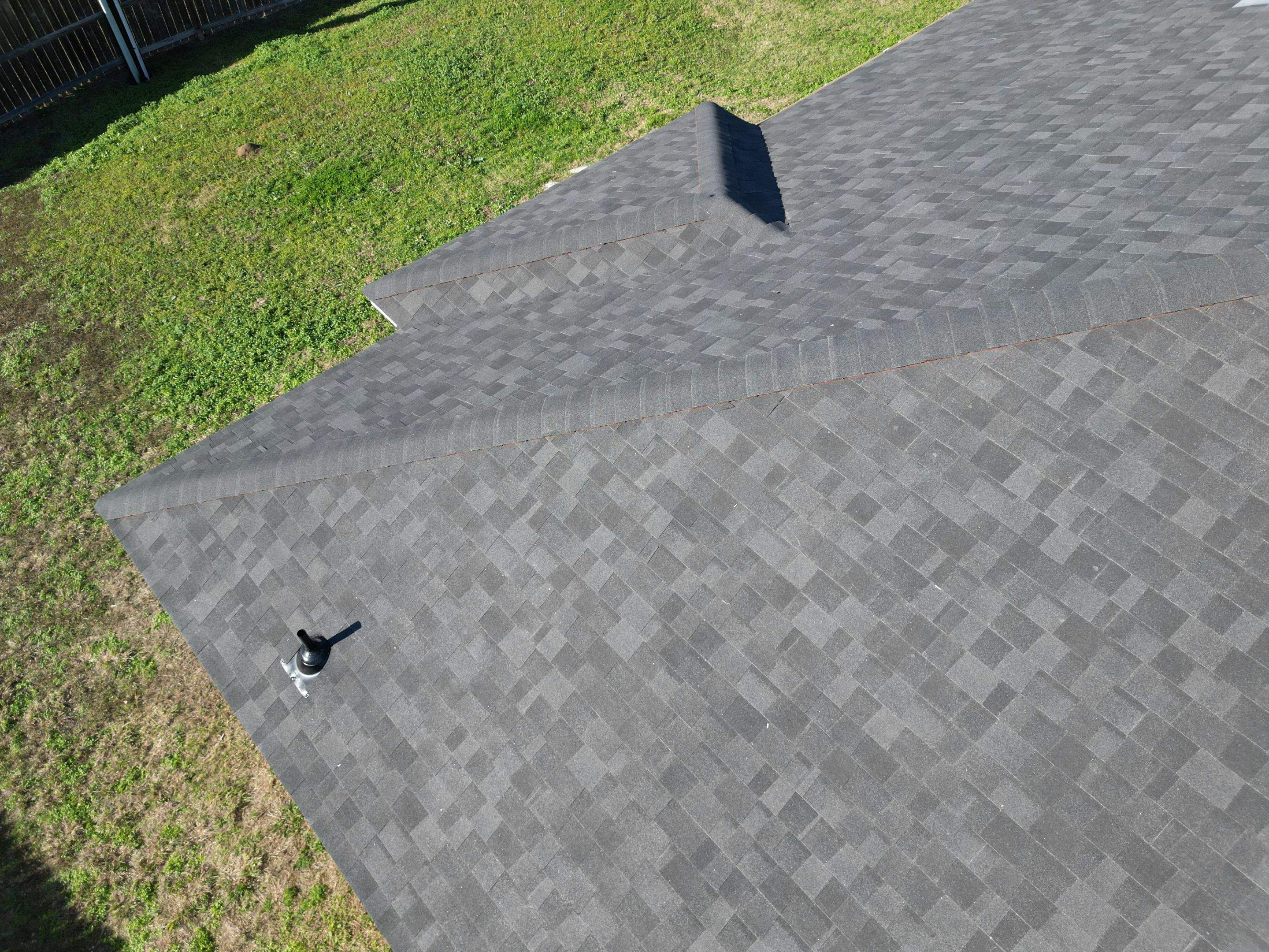 Onyx Black - Owens Corning TruDefinition Duration by RoofsOnly.com