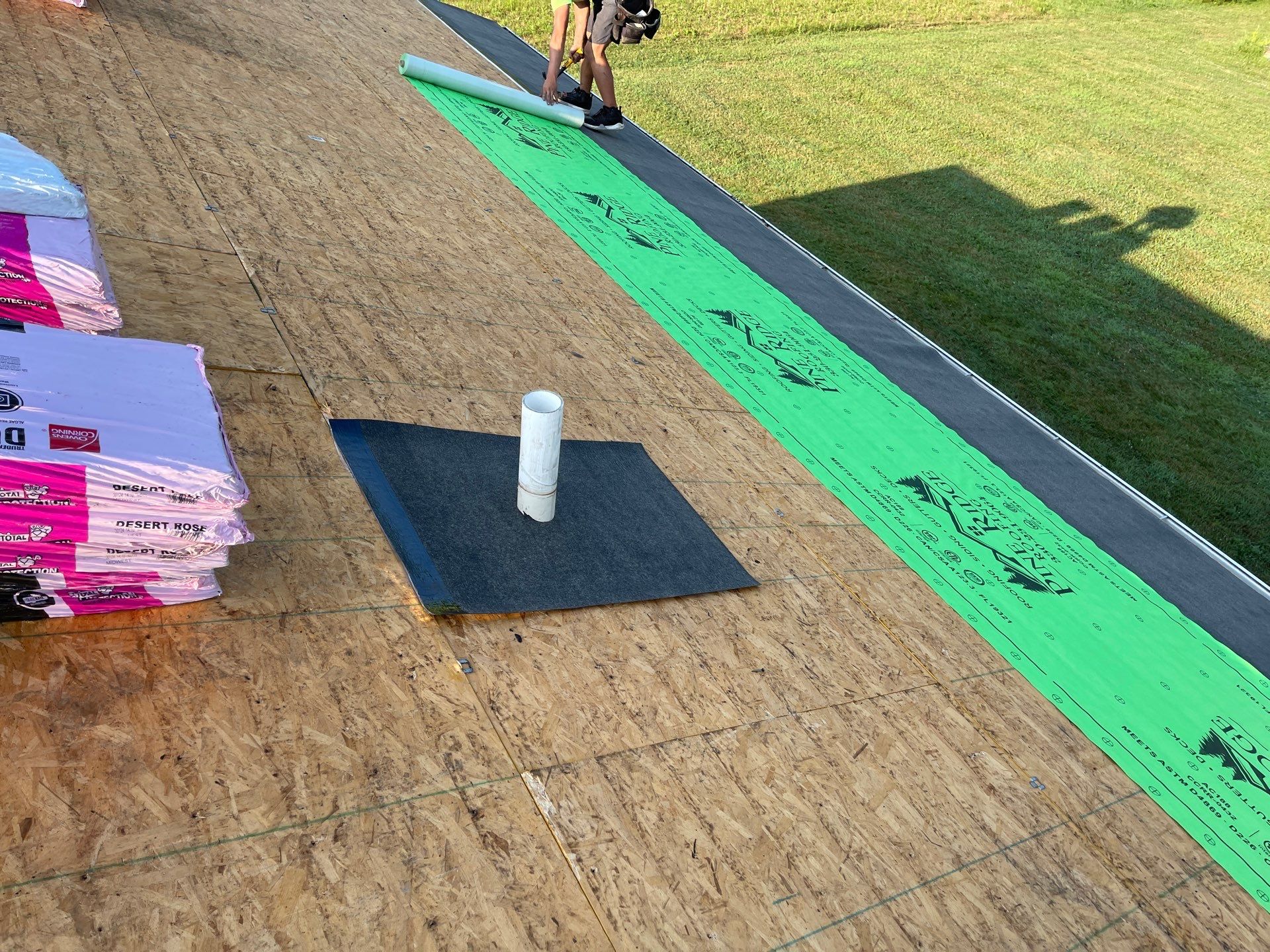 Dellroy Ohio Shingle Roof, Siding and Deck Installation by Pine Ridge Roofing LLC