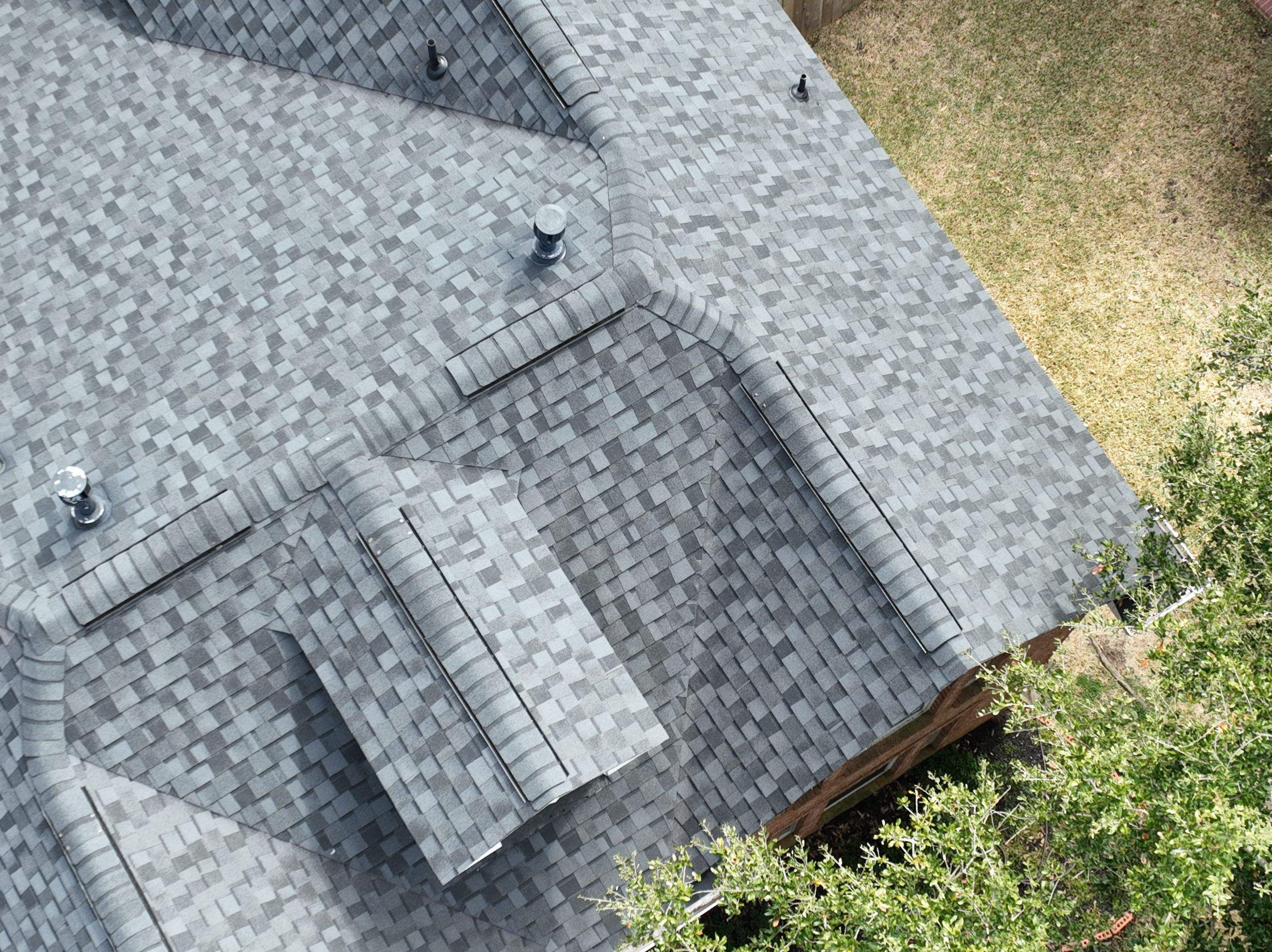 SureStart PLUS 4-STAR Warranty Fully covers materials, labor, tear-off and disposal expenses in years 1-50. by Roof Concepts Construction