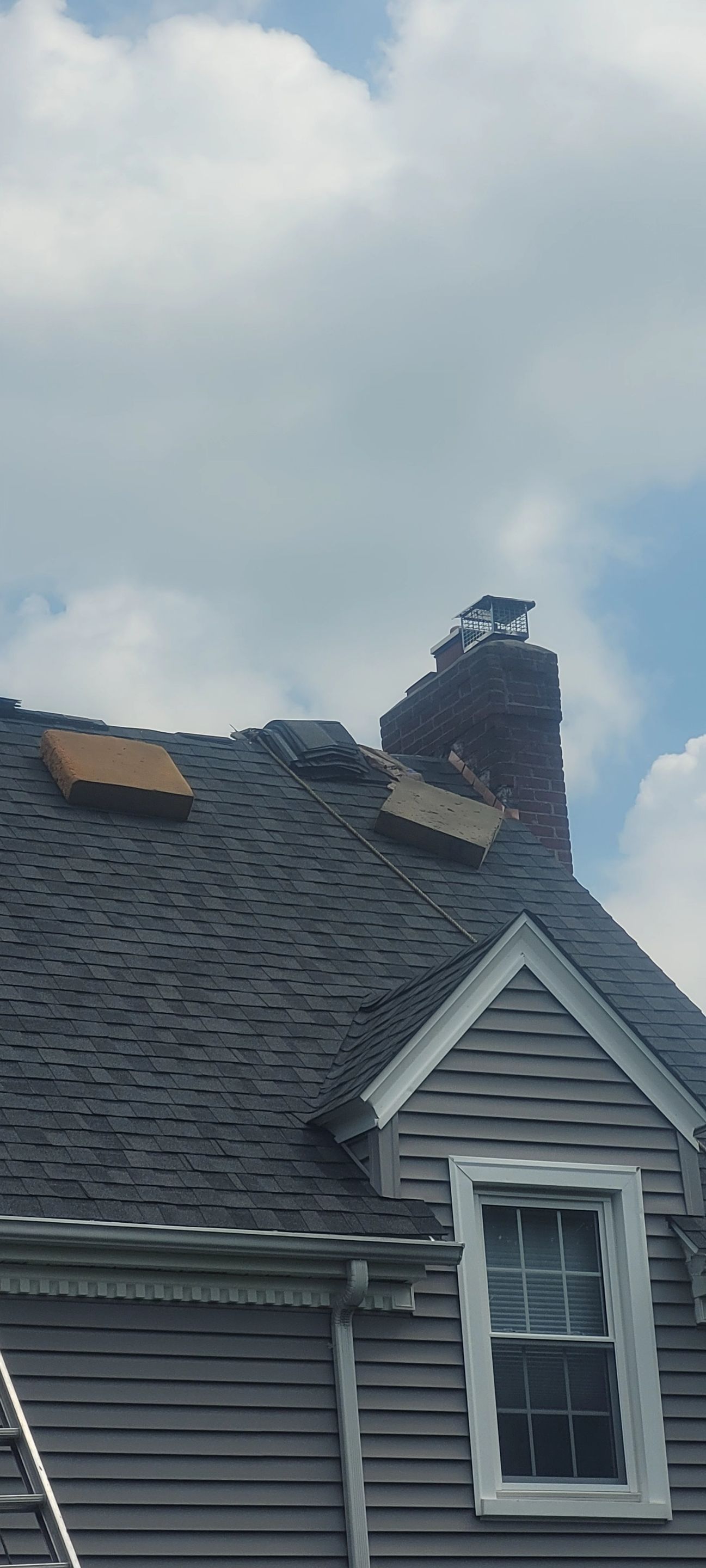 DiGIorgi ROofing & Siding INC new roof in Meriden, CT by DiGiorgi Roofing and Siding Inc