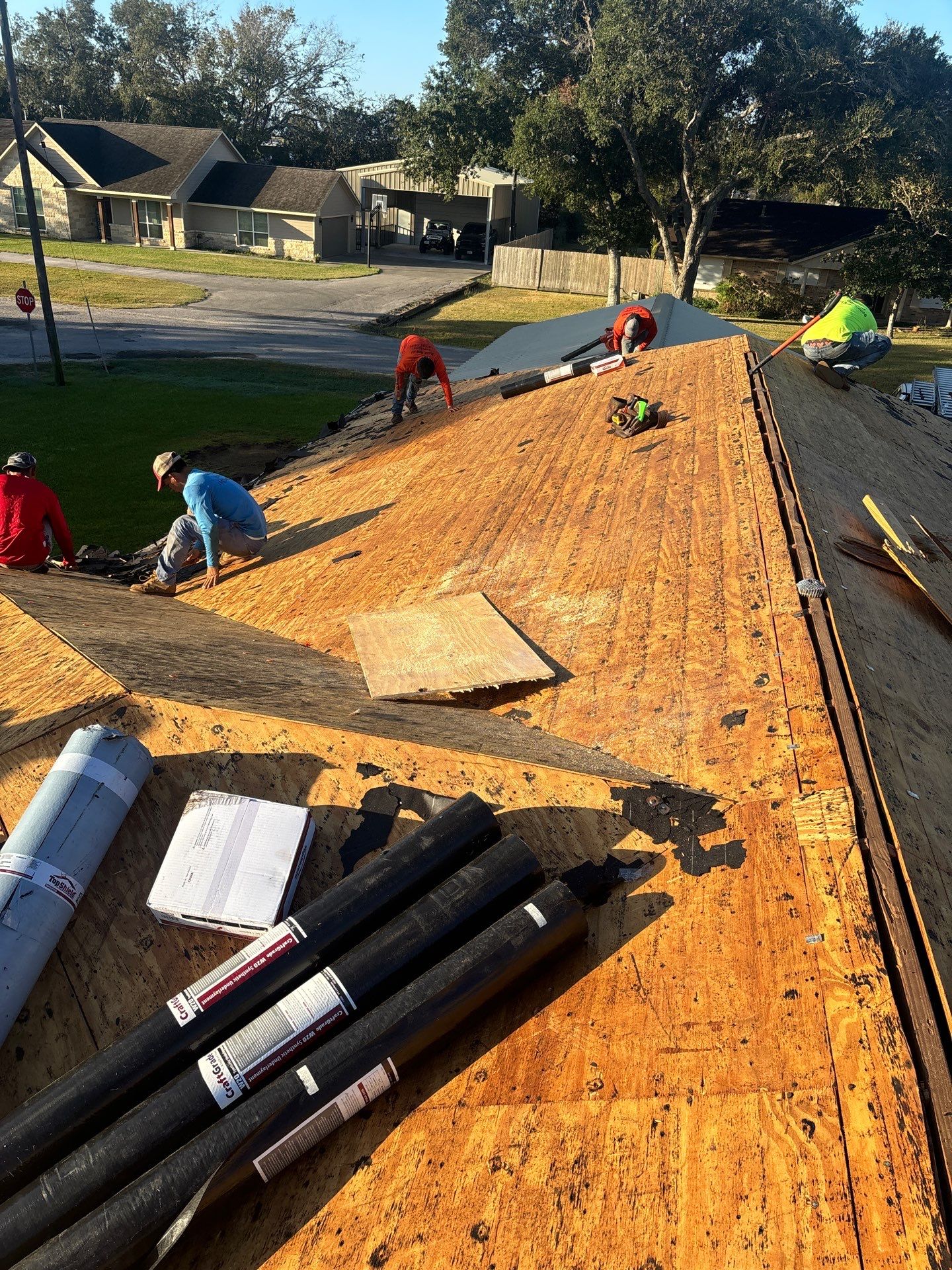 Residential Roofing Installation using Owen's Corning Duration (Lifetime) Shingles by Roof Repair Company