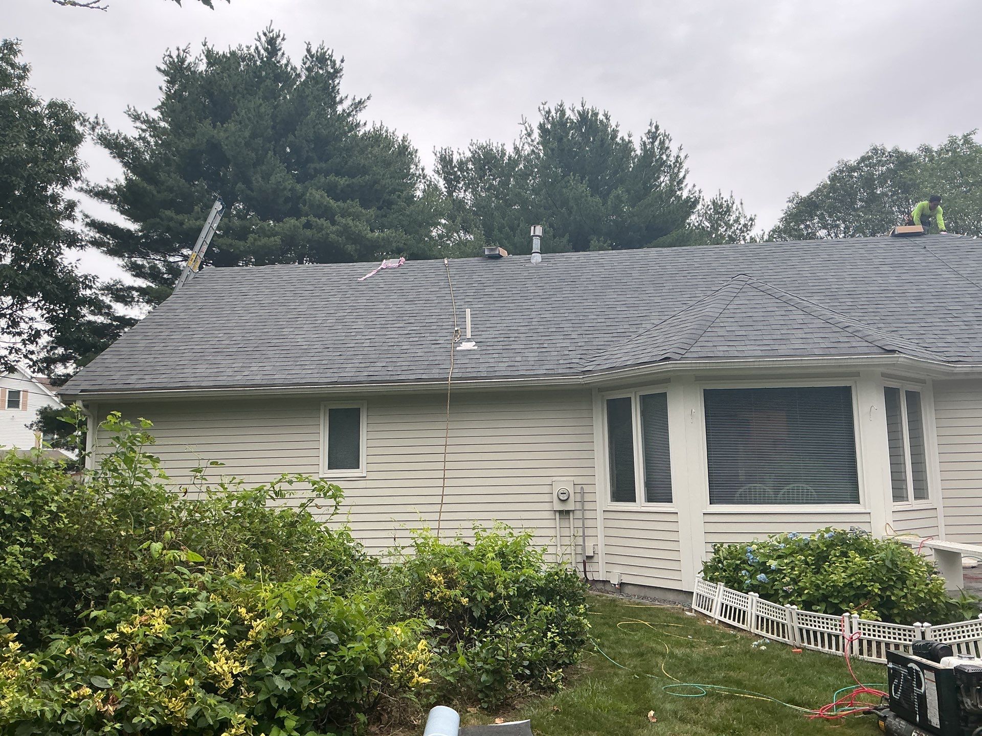 Asphalt Shingle Roof Replacement | Billerica, MA by Mighty Dog Roofing of Greater Middlesex County