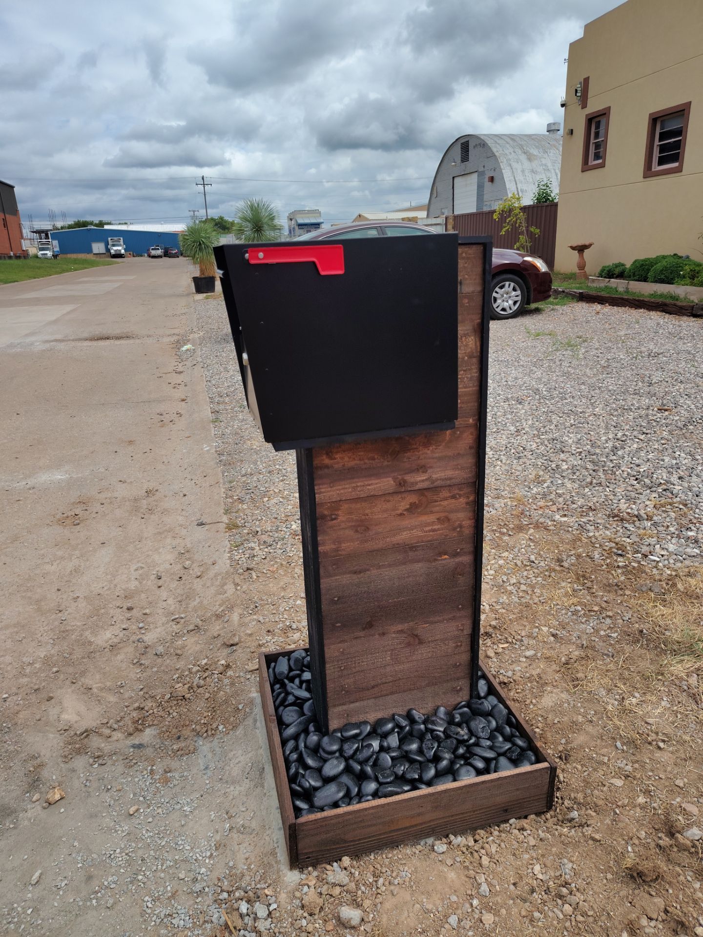 Mailbox Replacement by Clays Services Inc