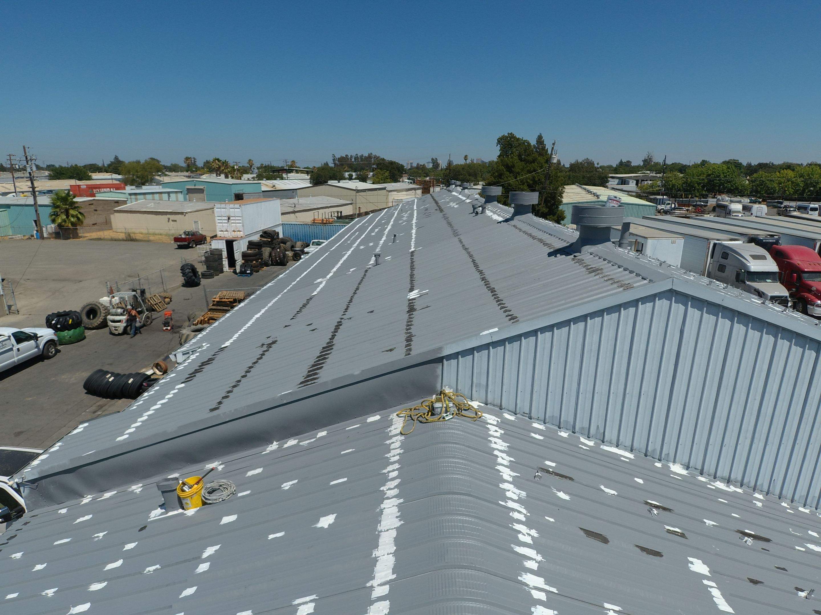 MR Roofing system using Conklin Benchmark/PUMA XL fabric and coating by Straight Edge Roofing Inc