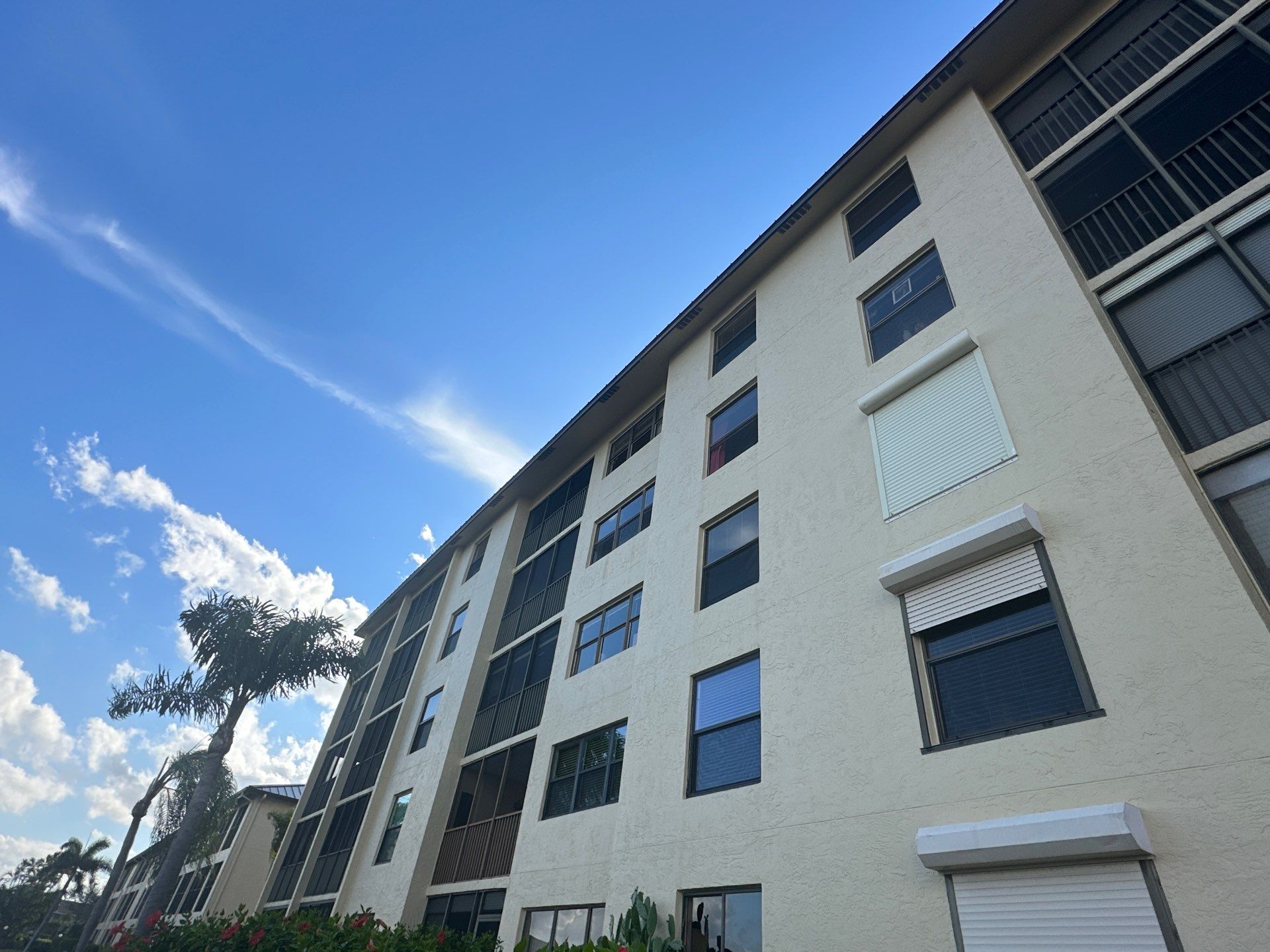 6-Inch Seamless Gutters in Cape Coral FL by Gutter Professors