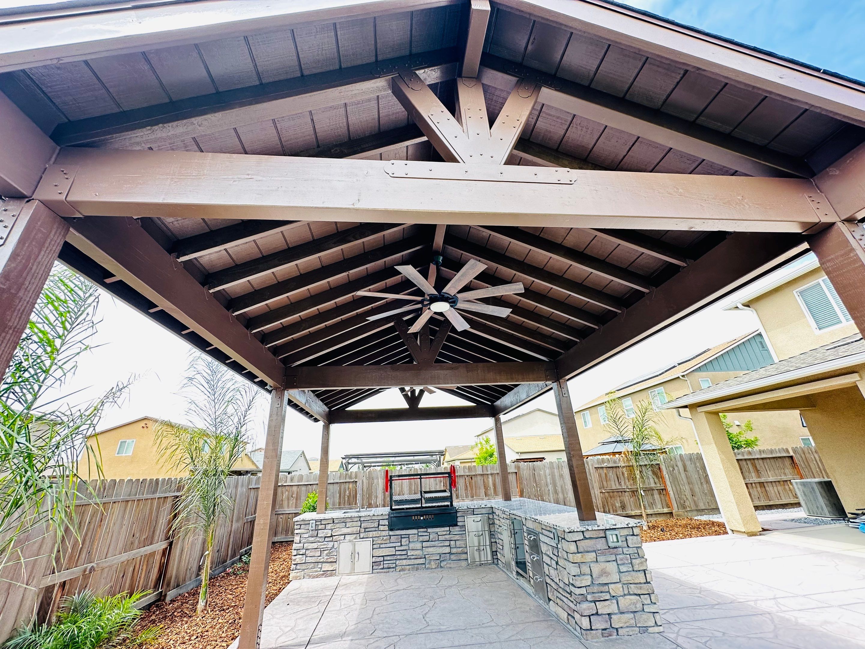 Project in Madera by SAVING PRO LANDSCAPING INC