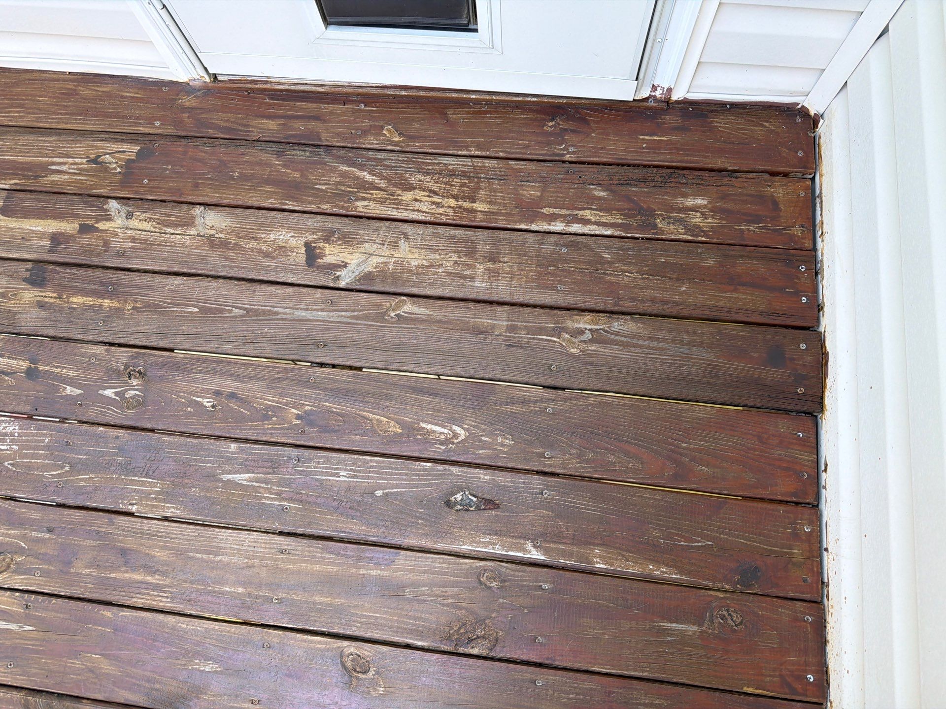 Deck using Wood Sealant by DuraSeal