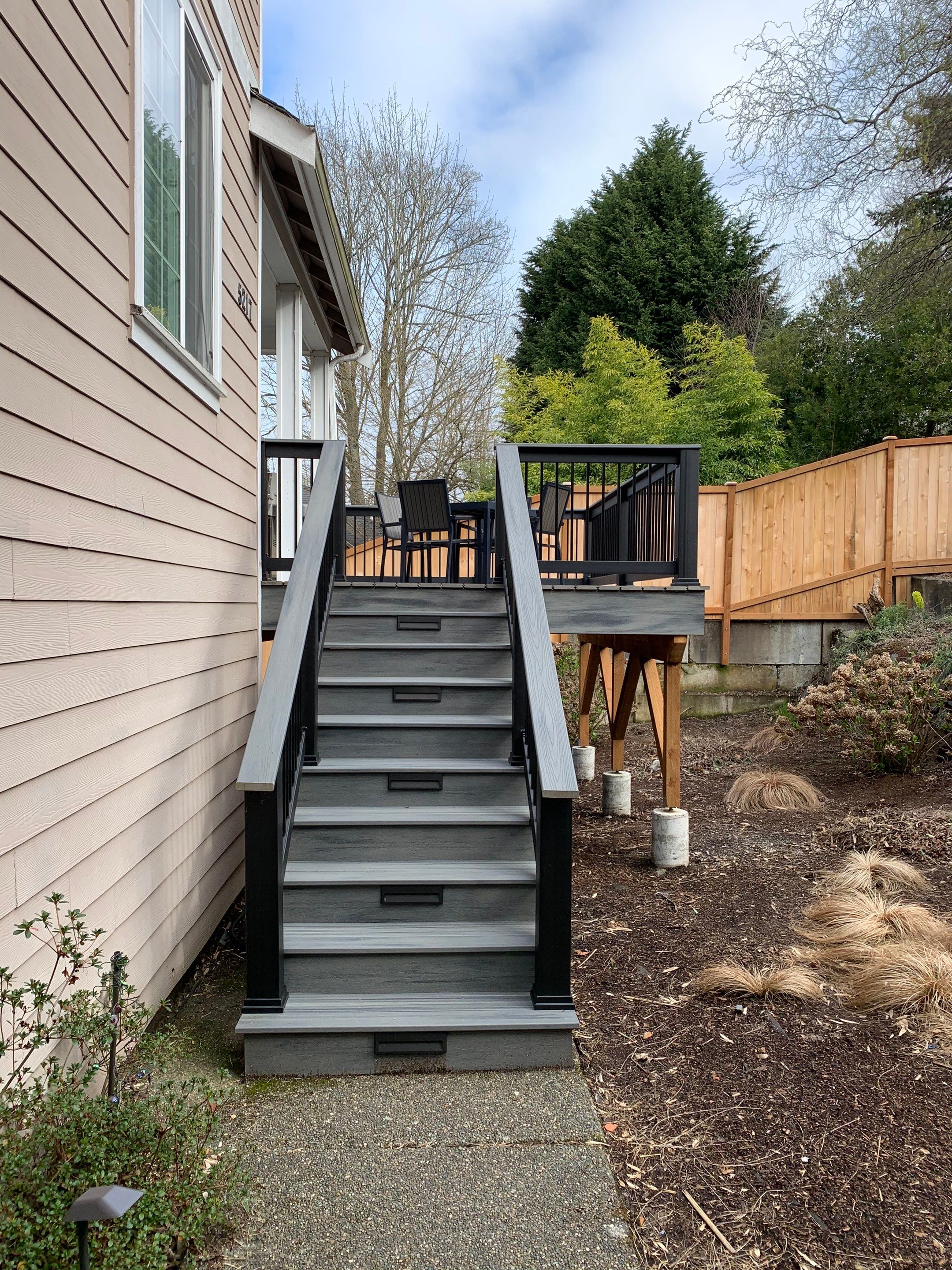 Delridge Deck, Fence, Paint by Alki deck builders 