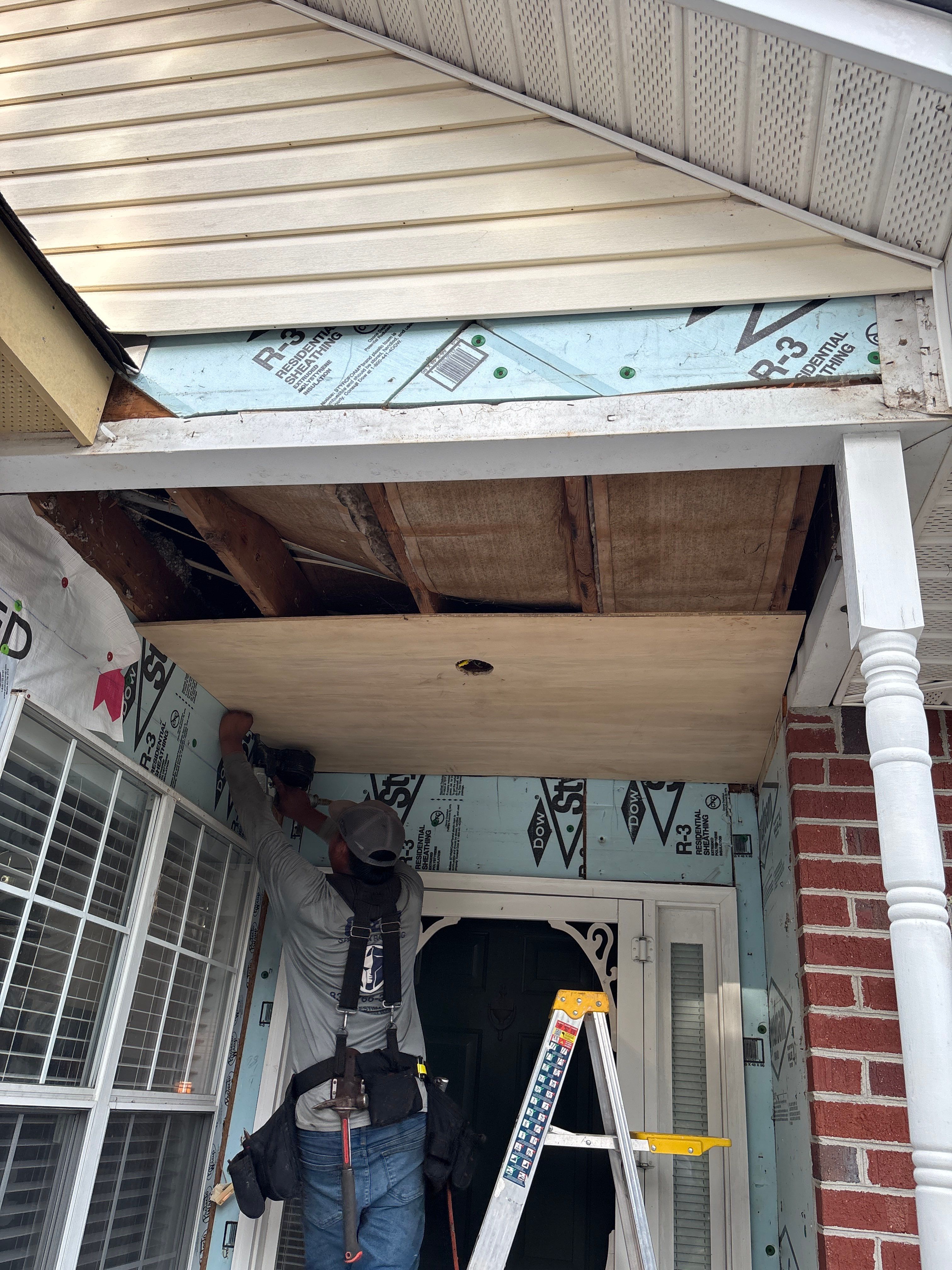 Siding replacement  by Deerfield Roofing LLC