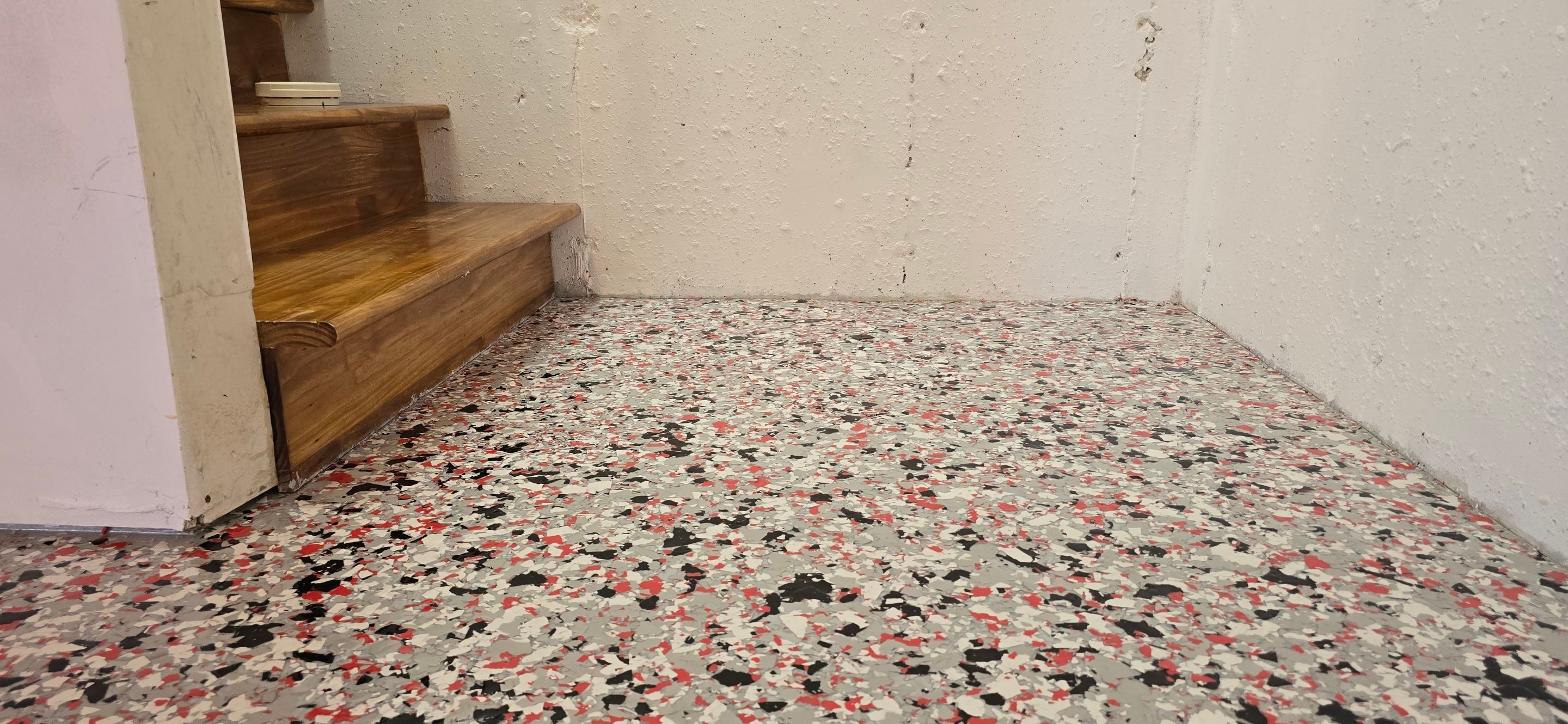 Garage Completed Using Custom Flake by Elite Floor Solutions