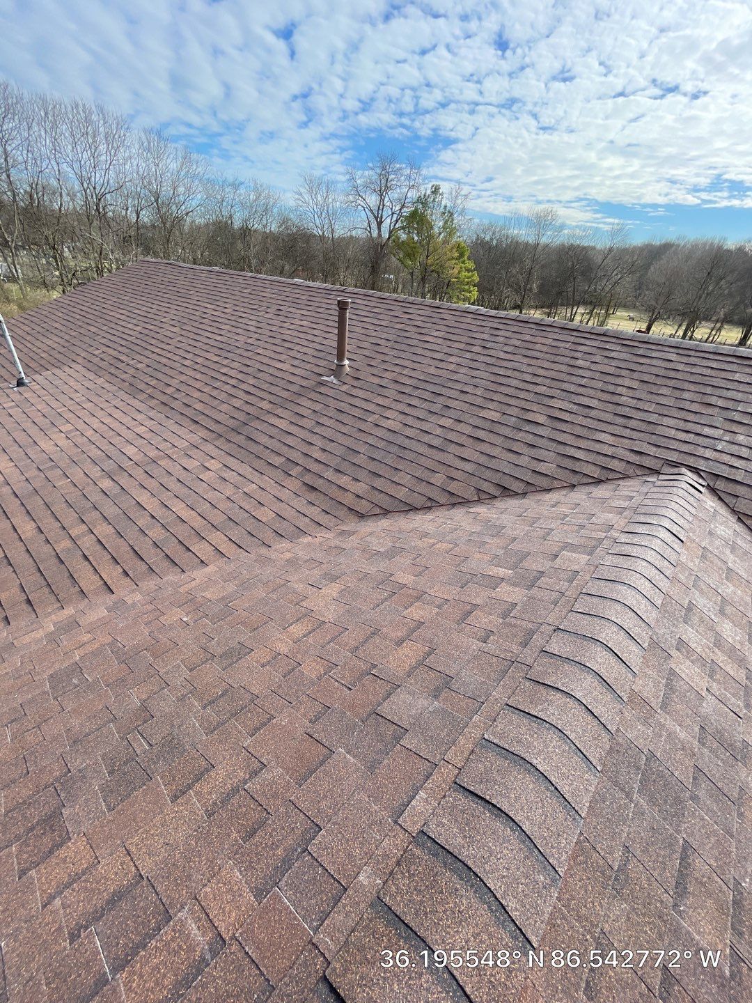 Residential Roofing Installation using Owens Corning Oakridge Roofing System by Undersun Roofing 