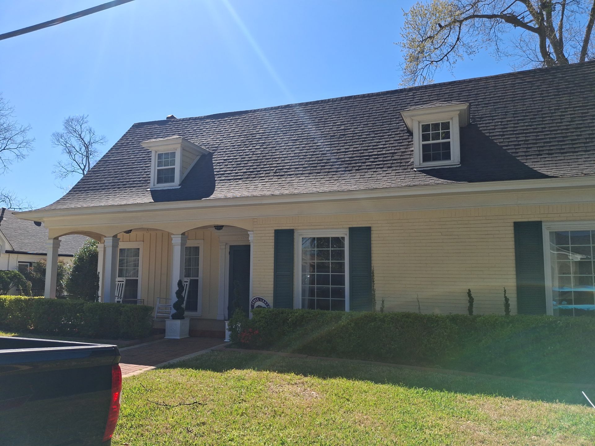 A Historic Tyler Home Gets a Careful Exterior Refresh by Quality Coats Painting
