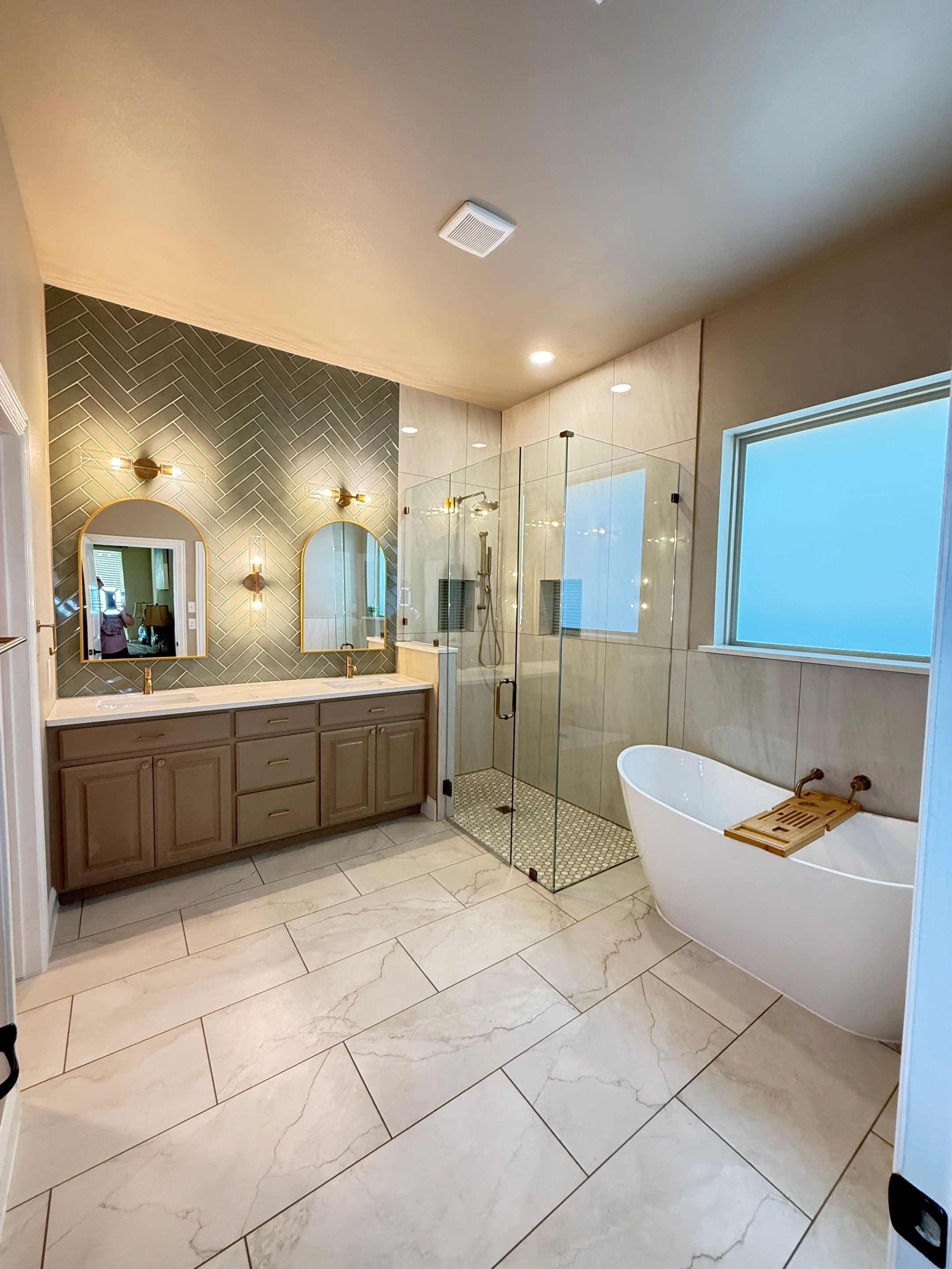 Kitchen & Primary Bath Remodel- McKinney, TX by C3 Custom Builds