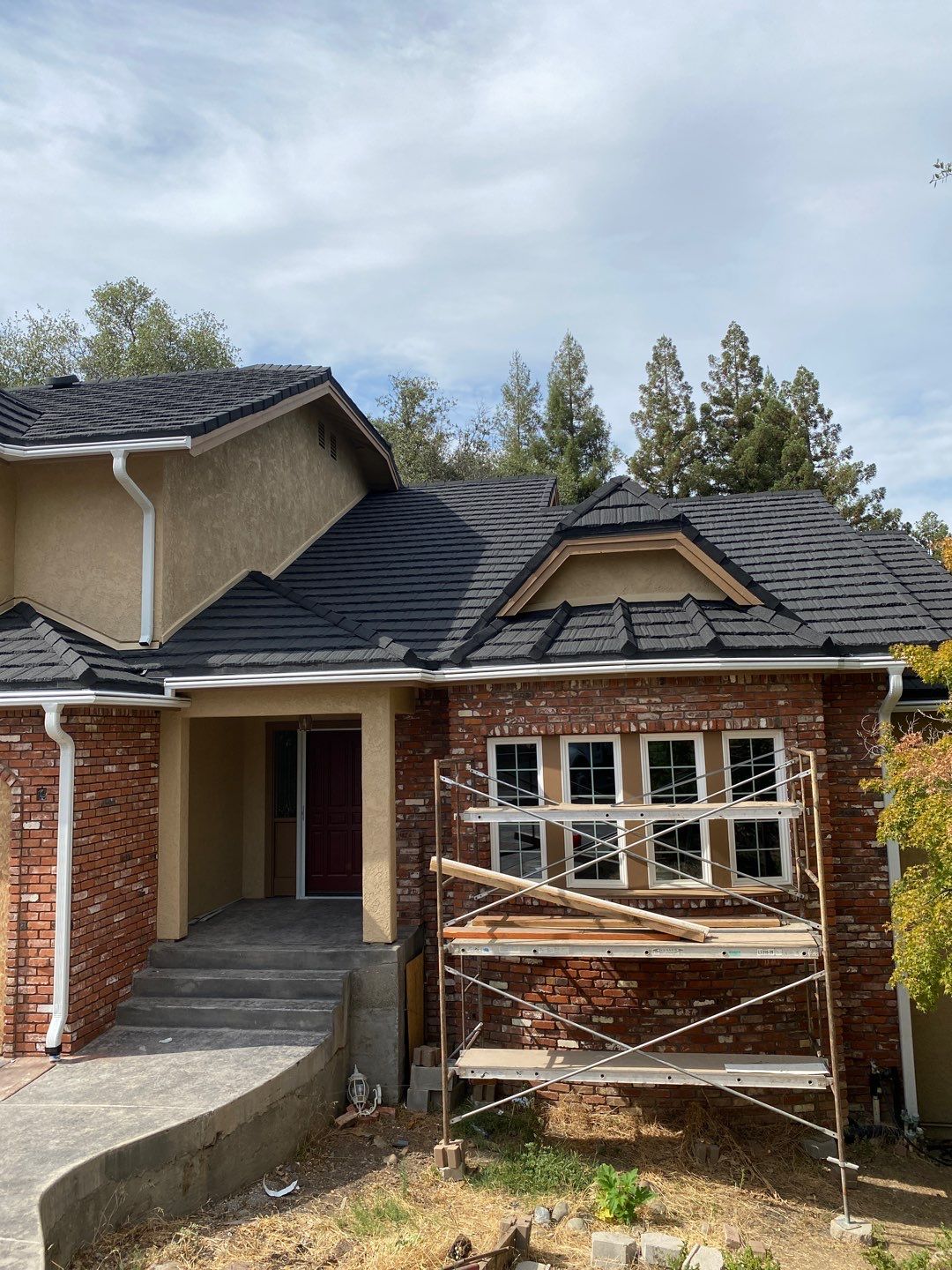 Gutter Installation using Englert LeafGuard Gutters by Byers Enterprises 