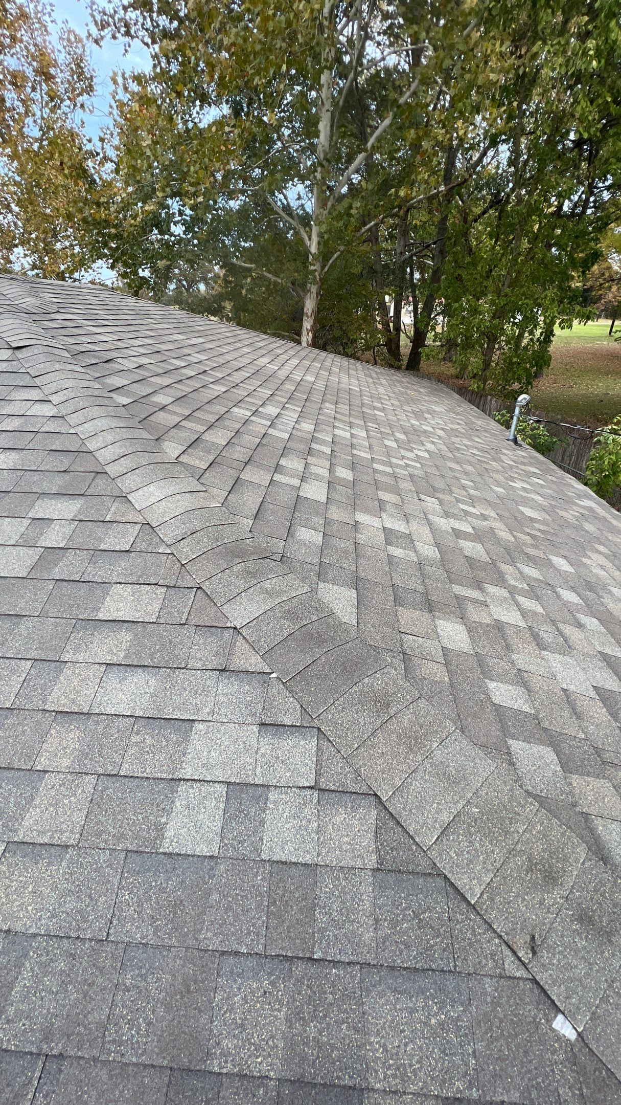 Owens Corning Oakridge Shingle - Color - Driftwood by deleted_company_780284