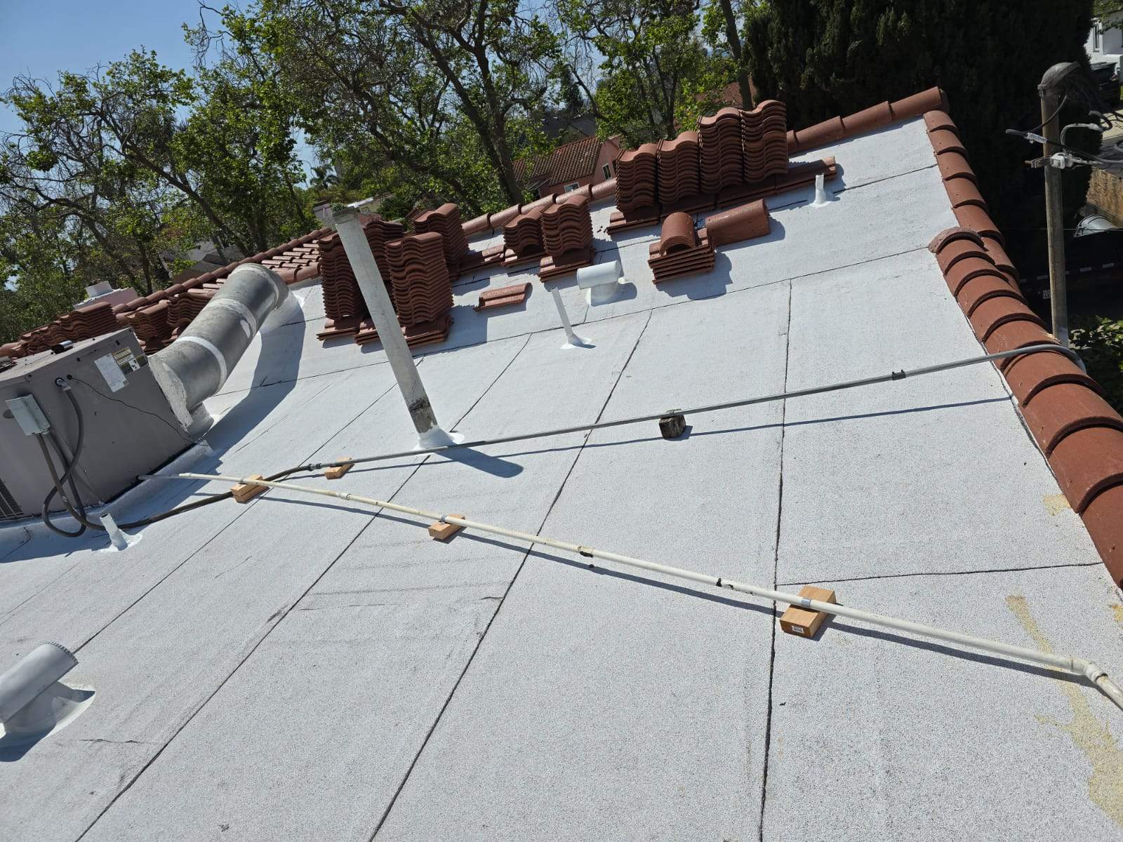 Roof Replacement - Los Angeles, CA 90019 by Epic Roof Replacement